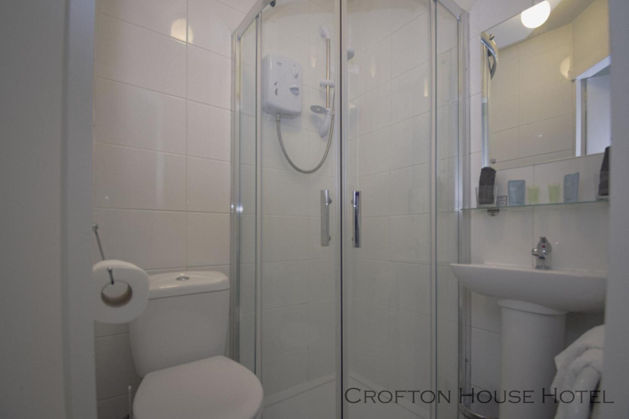 Double Room Private Bathroom