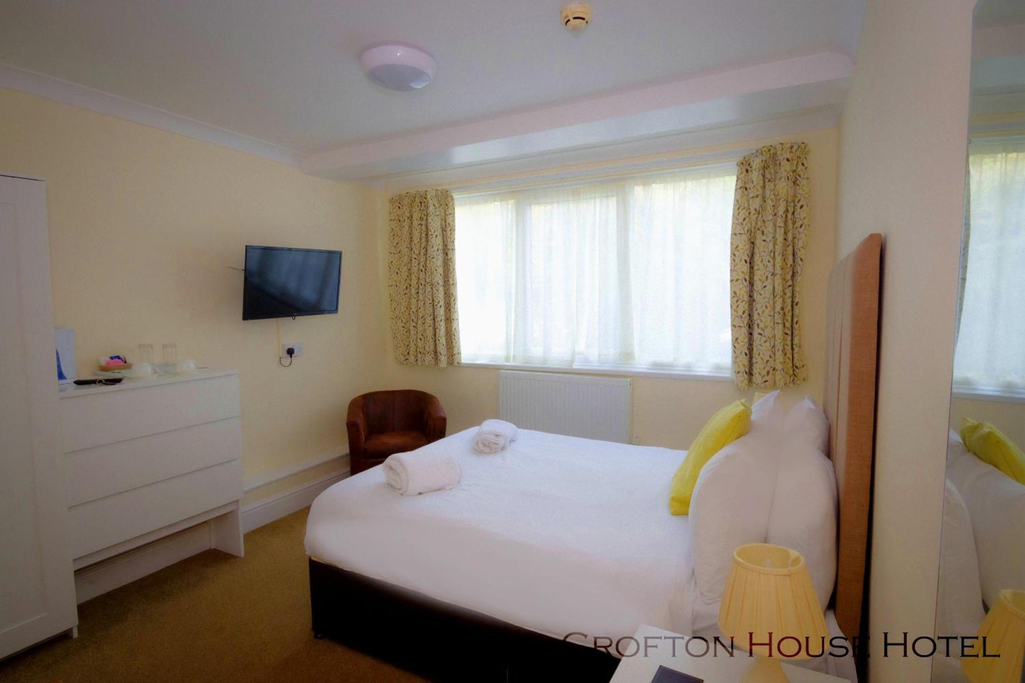 Double Room Private Bathroom
