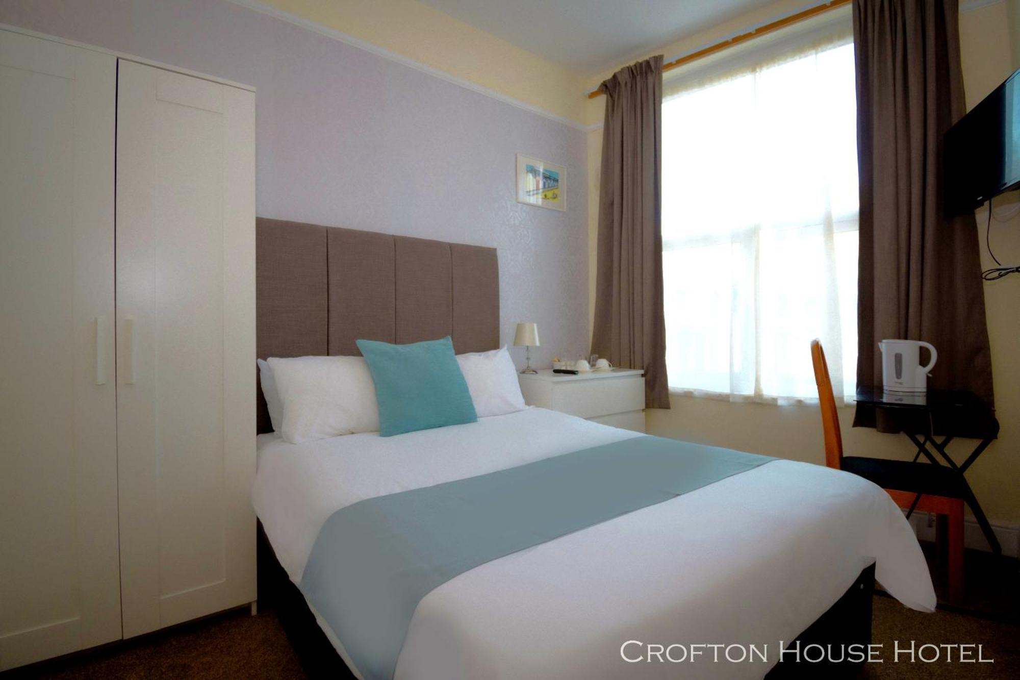 Double Room Private Bathroom