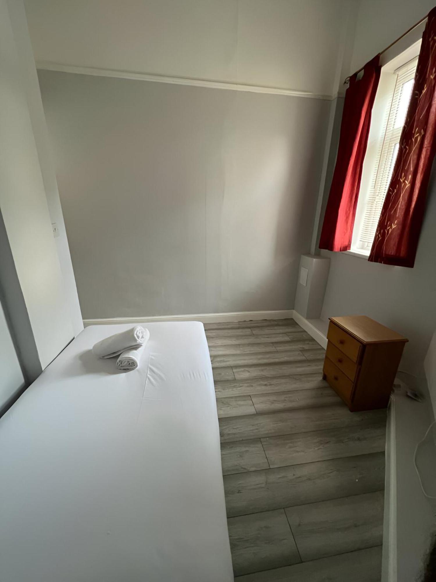 Small Single Room