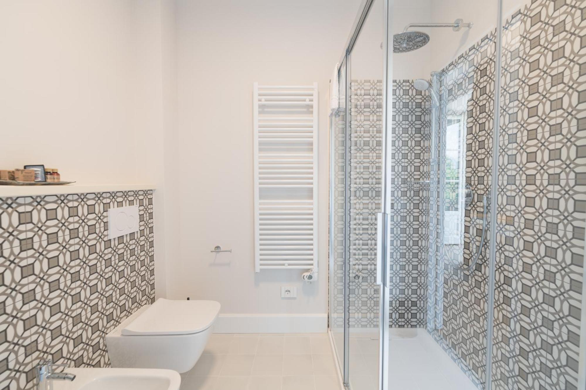 Superior Double or Twin Room Lake View