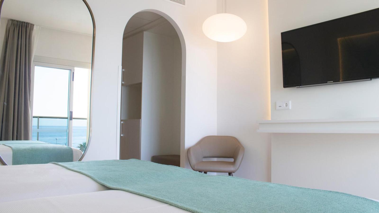 Double Room Pool View