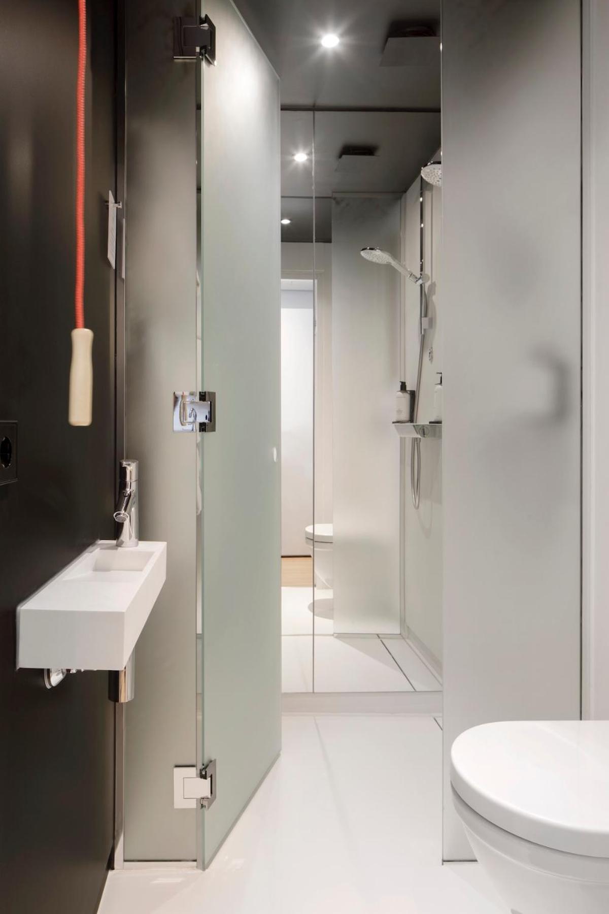 Zoku Room