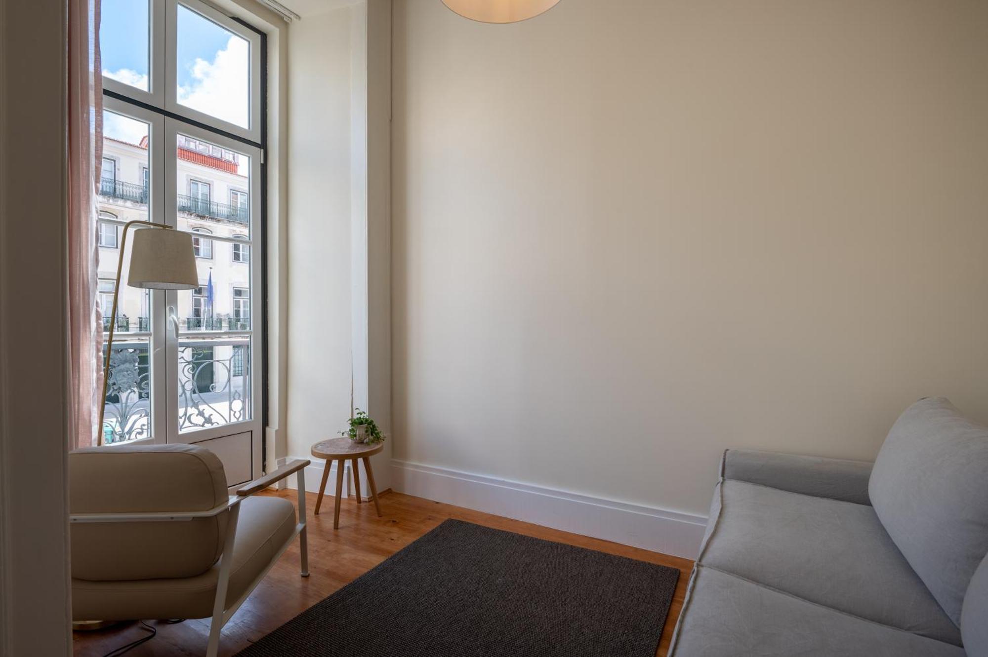 Suite Street View