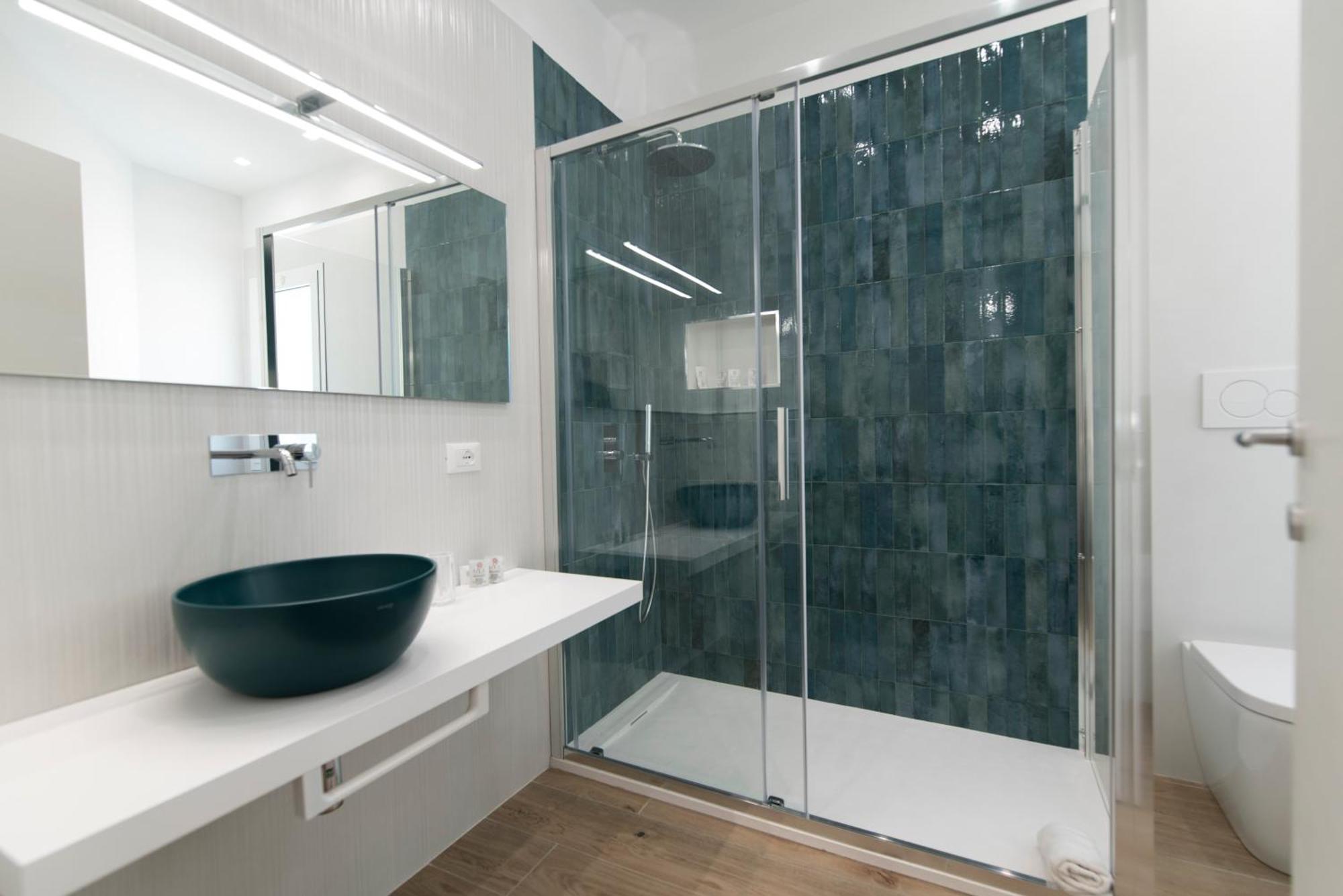 Double Room Private Bathroom