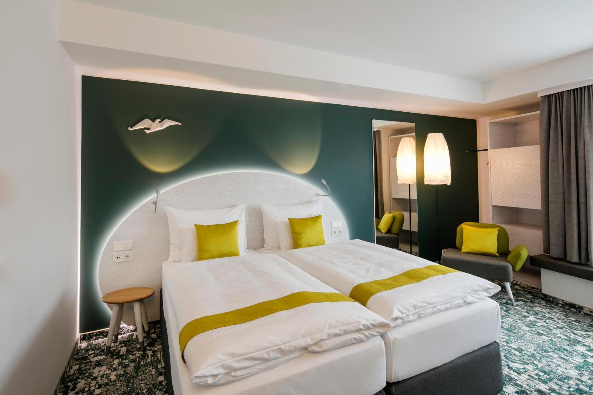 Camera King