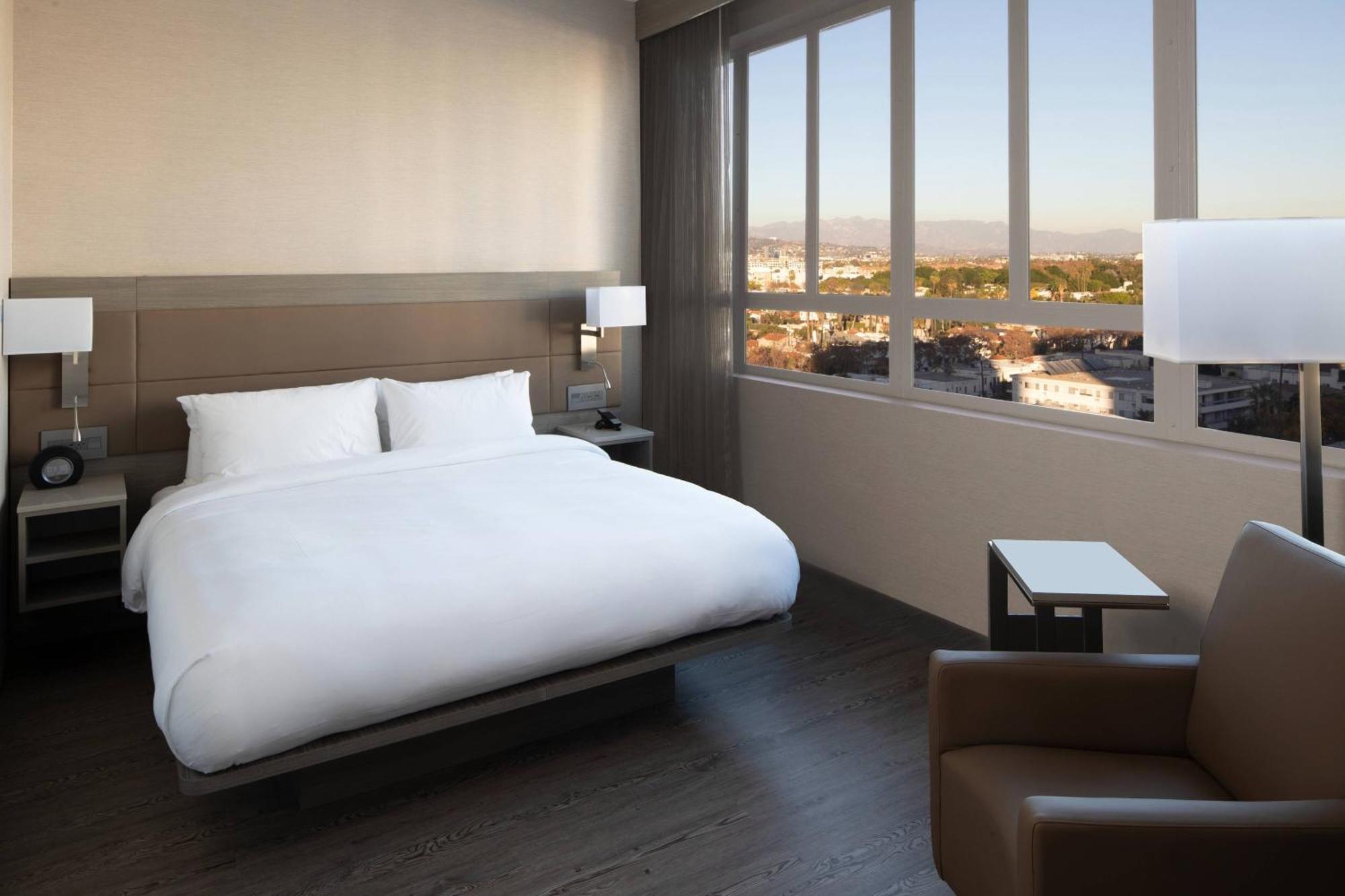 King Room Hearing Accessible