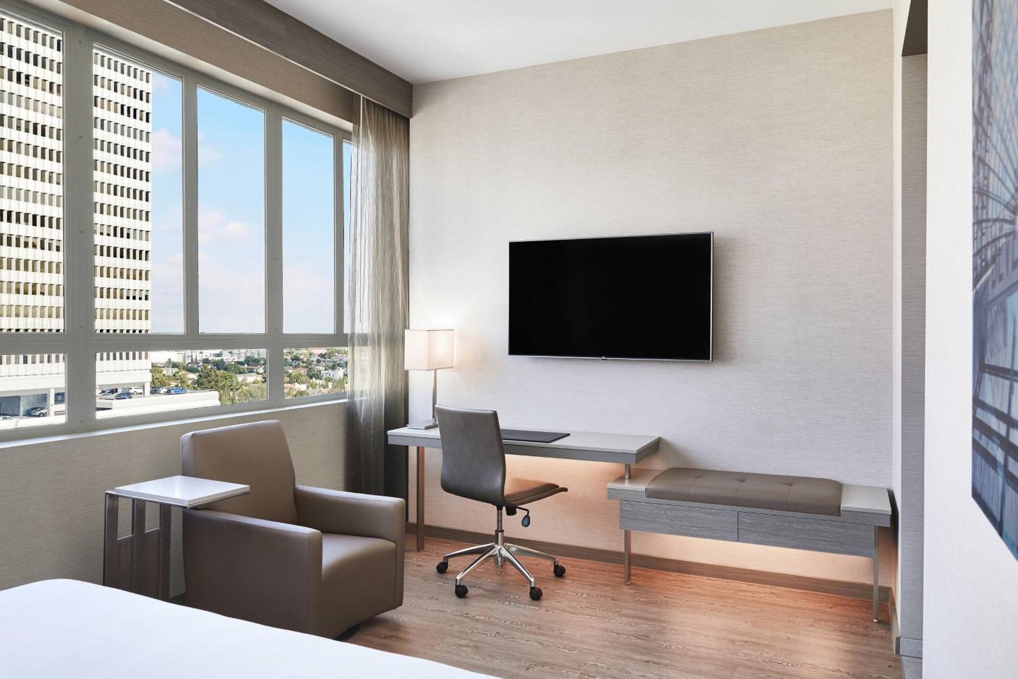 King Room Hearing Accessible