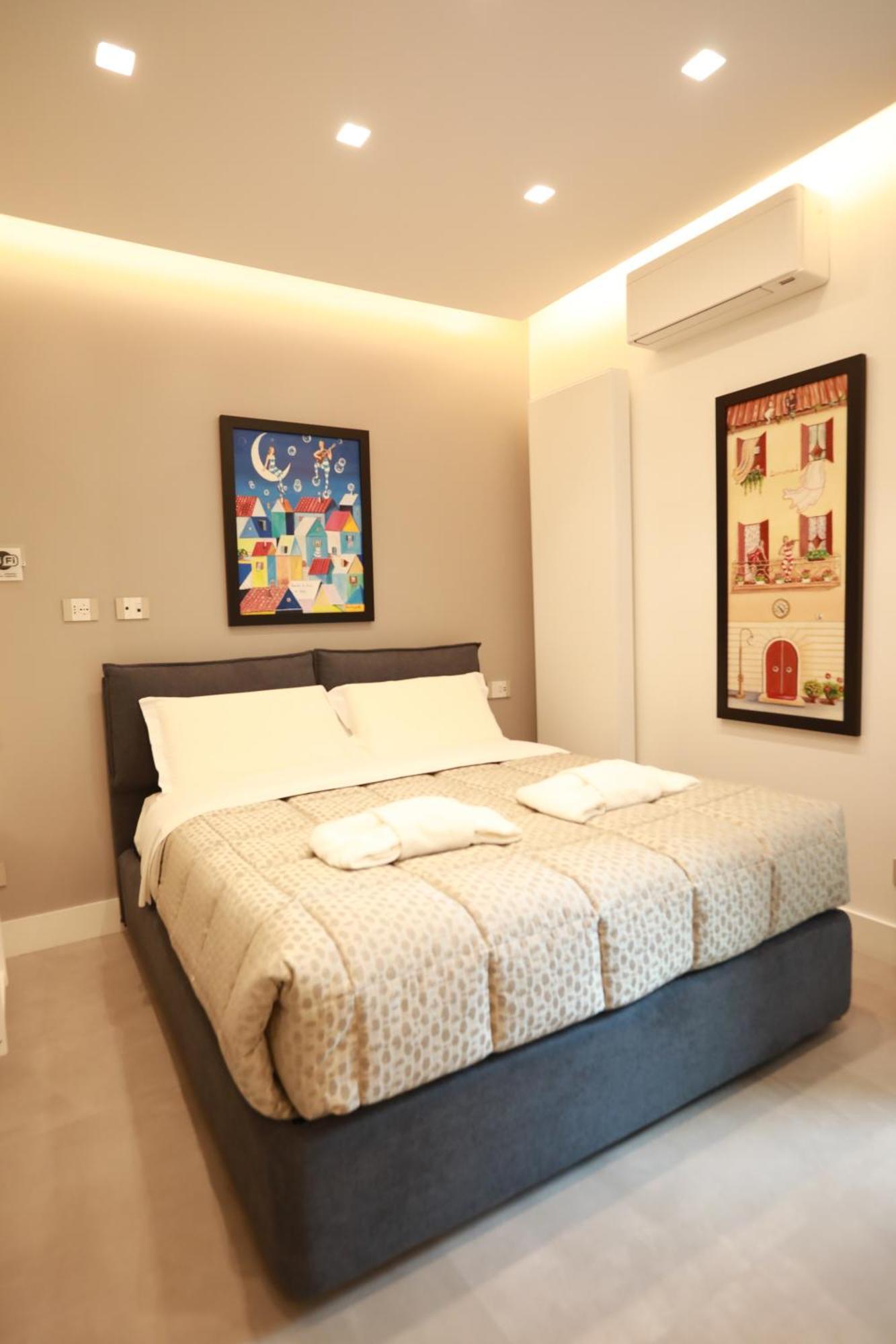 Deluxe Family Suite
