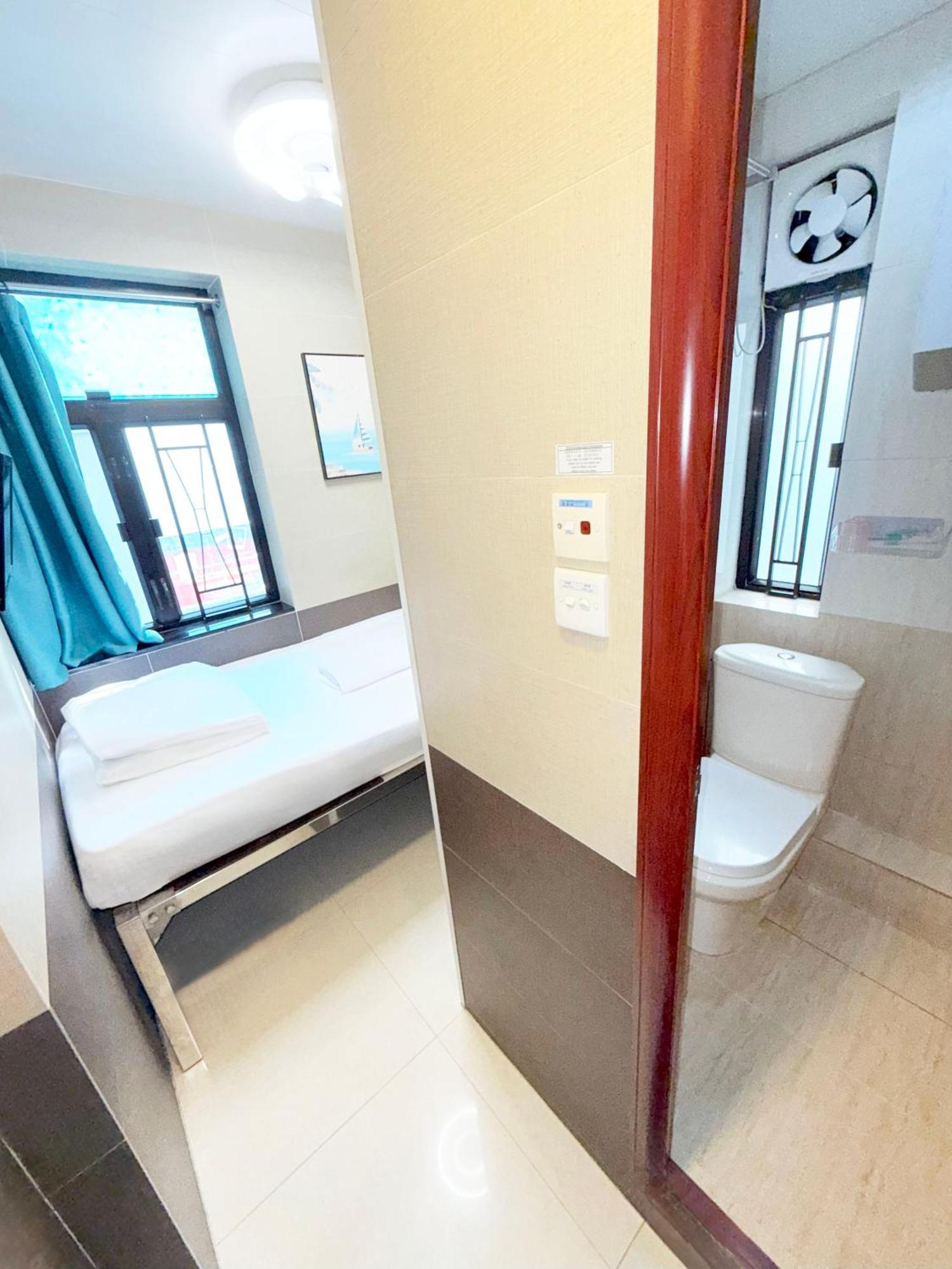 Deluxe Single Room
