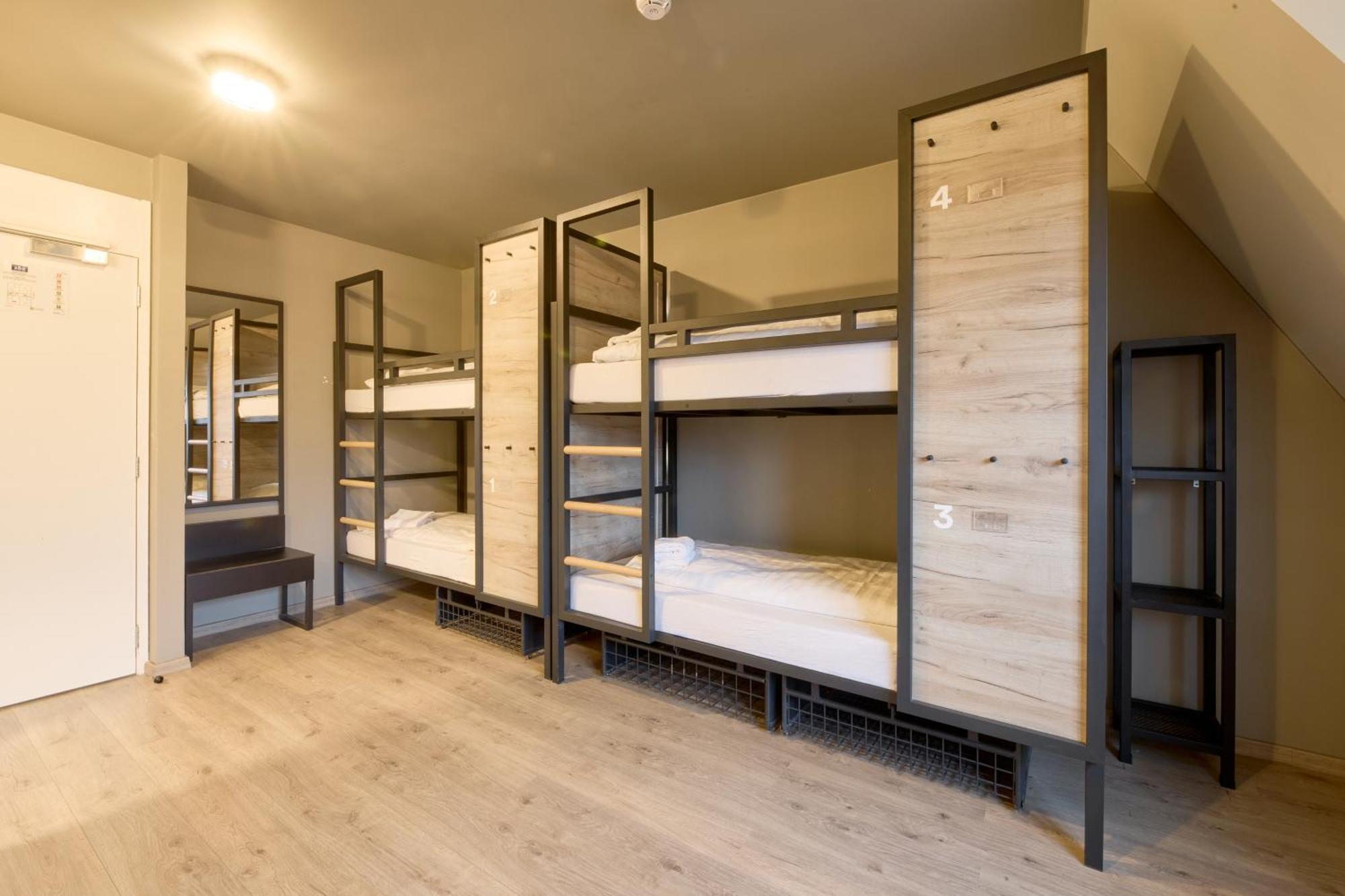 Bed 4-Bed Dormitory Room