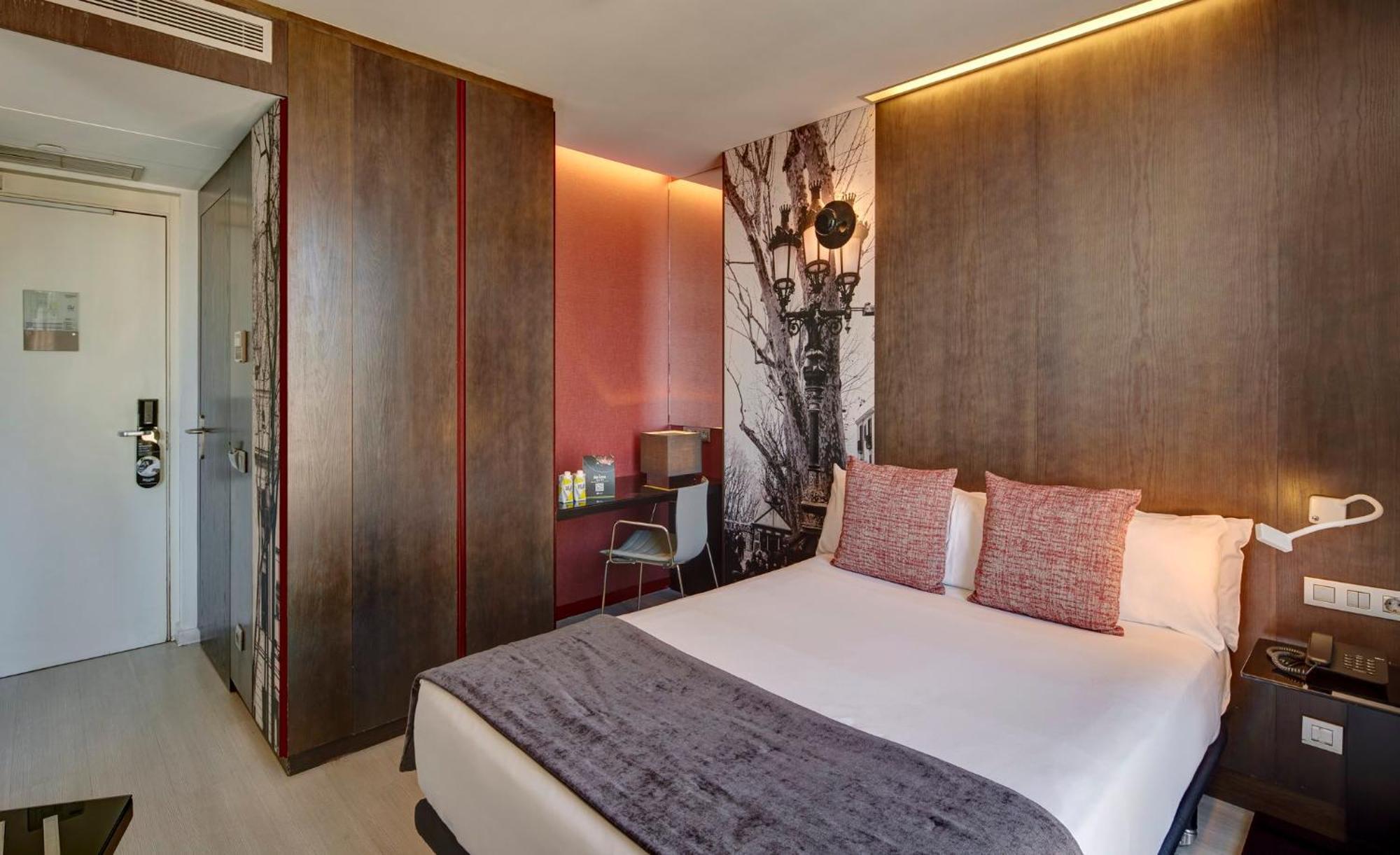 Quarto Duplo