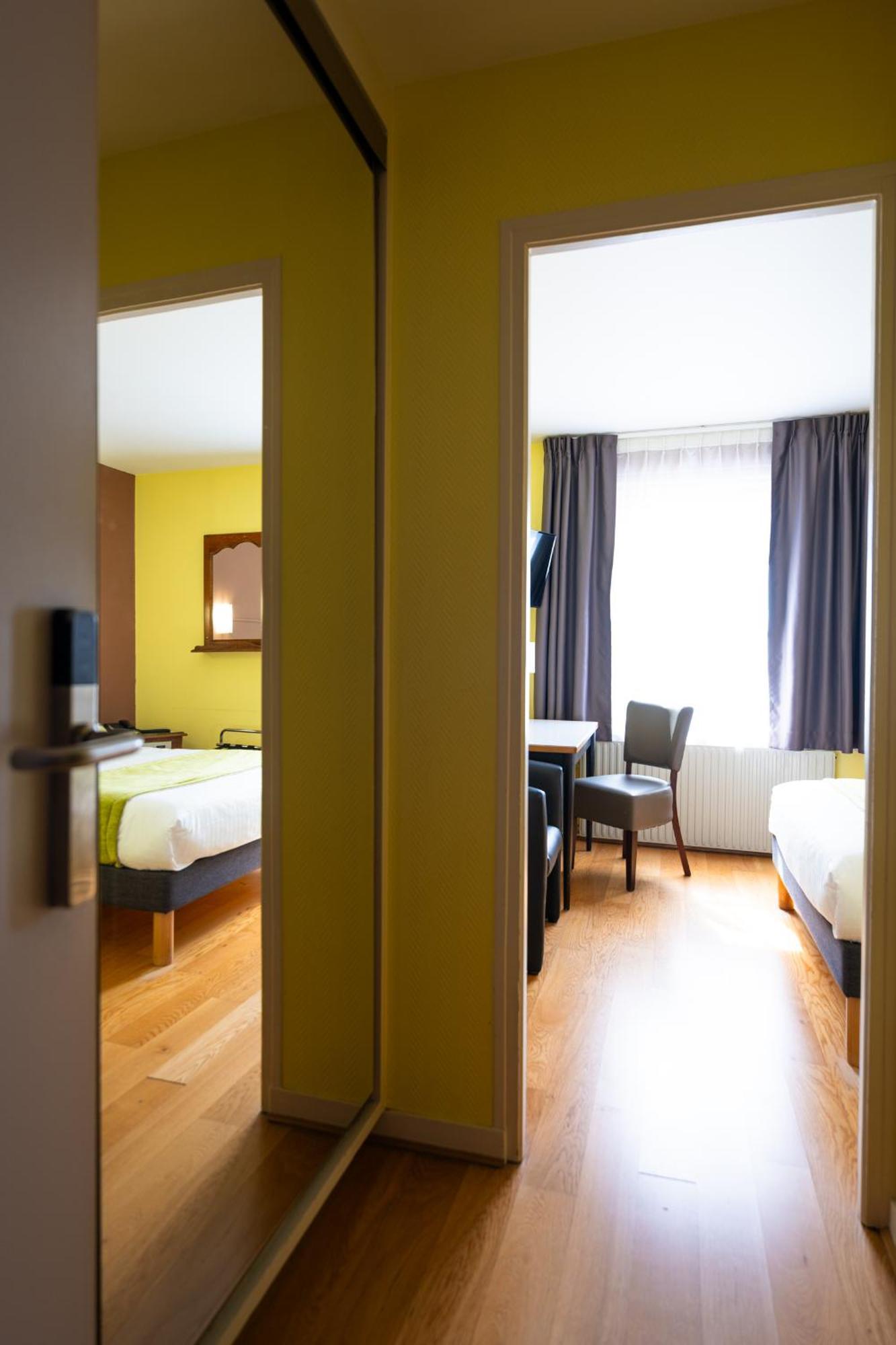 Chambre Quadruple avec Baignoire
