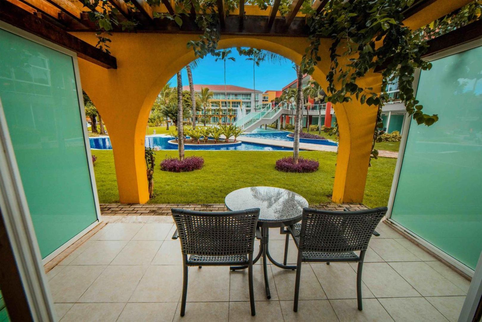 Luxury Room Pool View