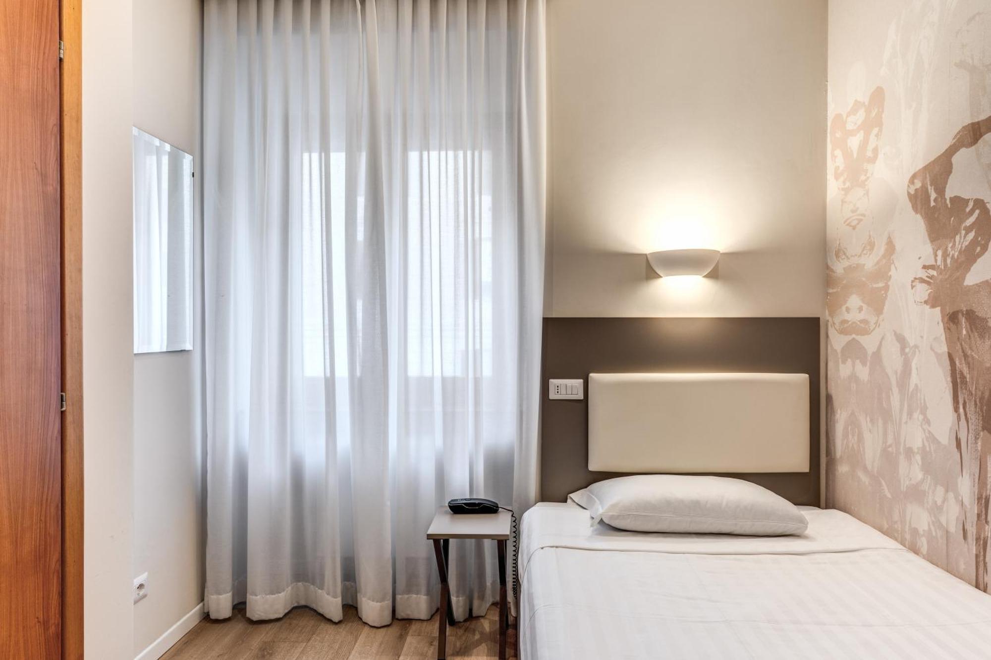 Superior Single Room