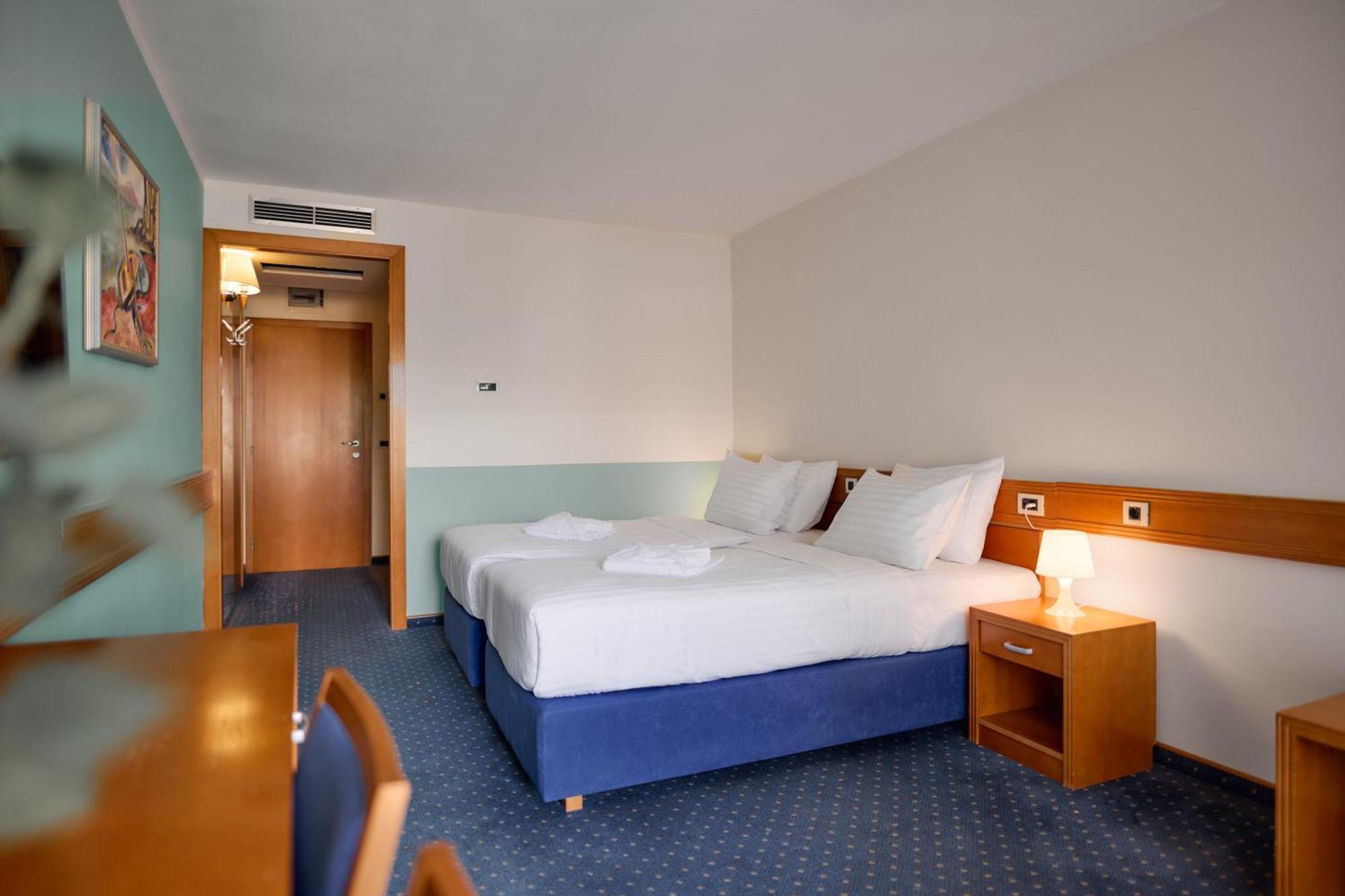 Double Room Balcony Sea View