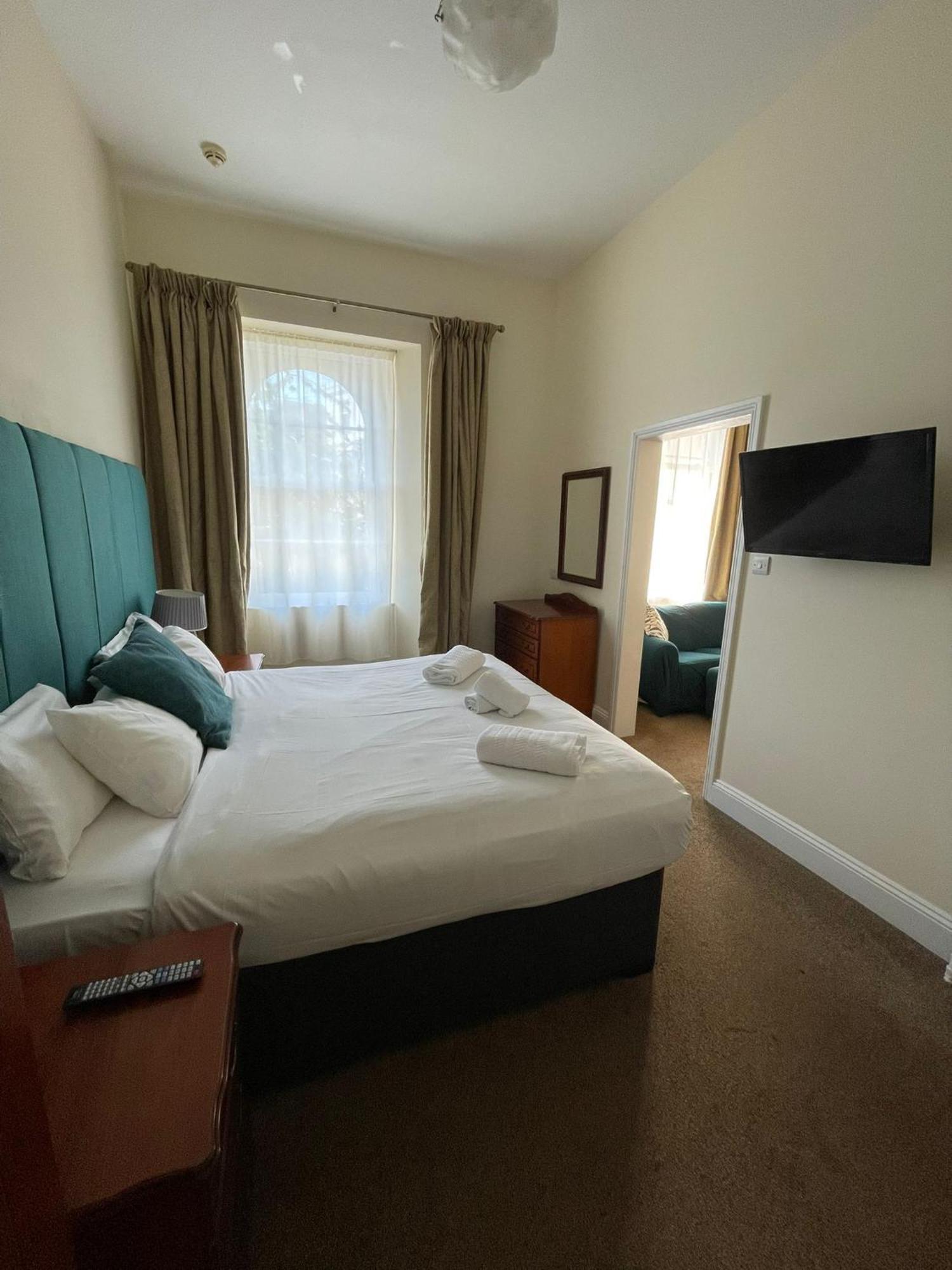 Standard Suite