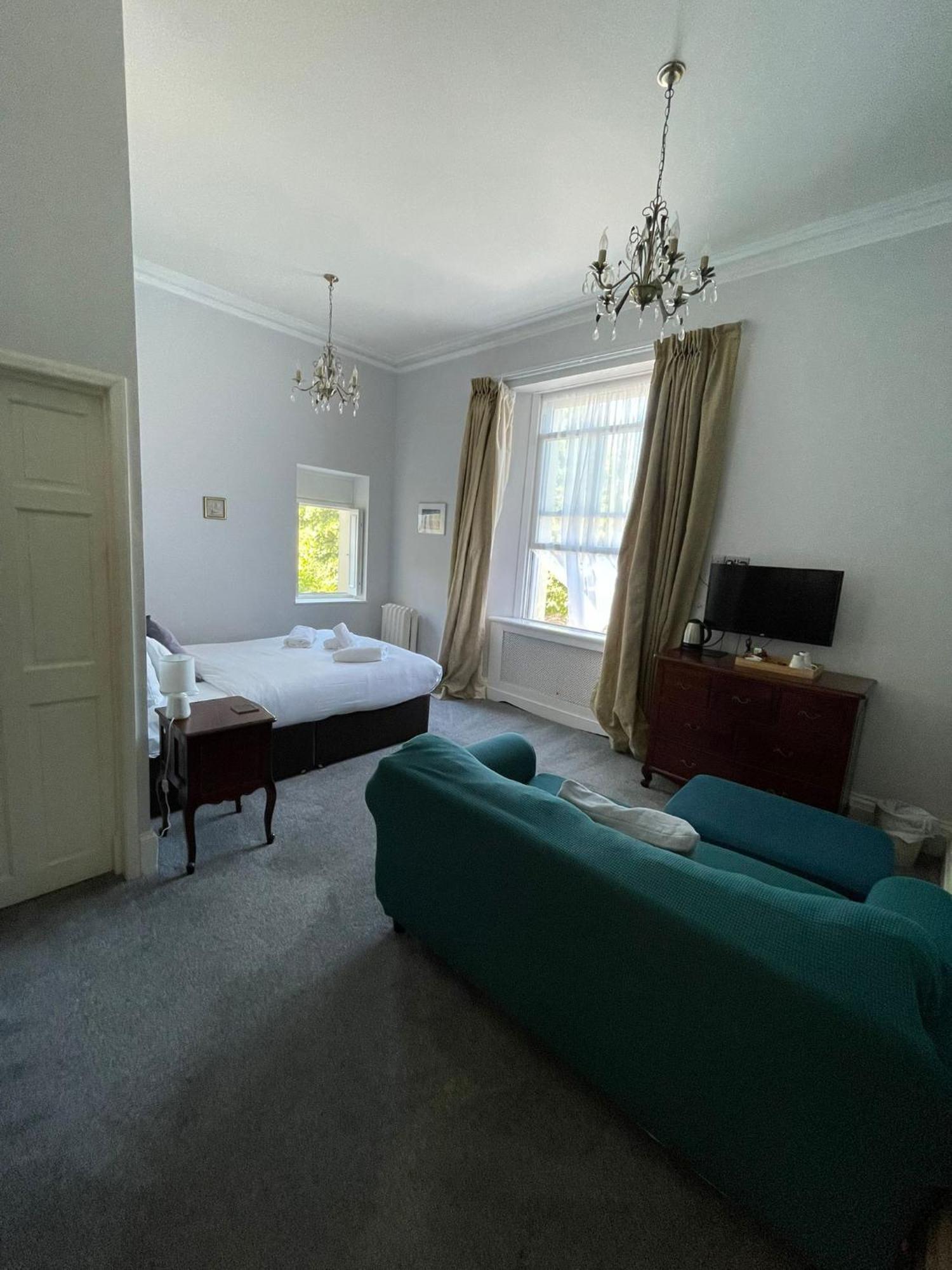 Standard Suite