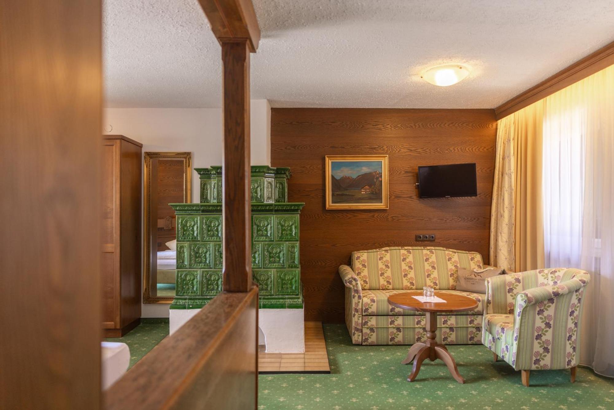 Family Room Mountain View