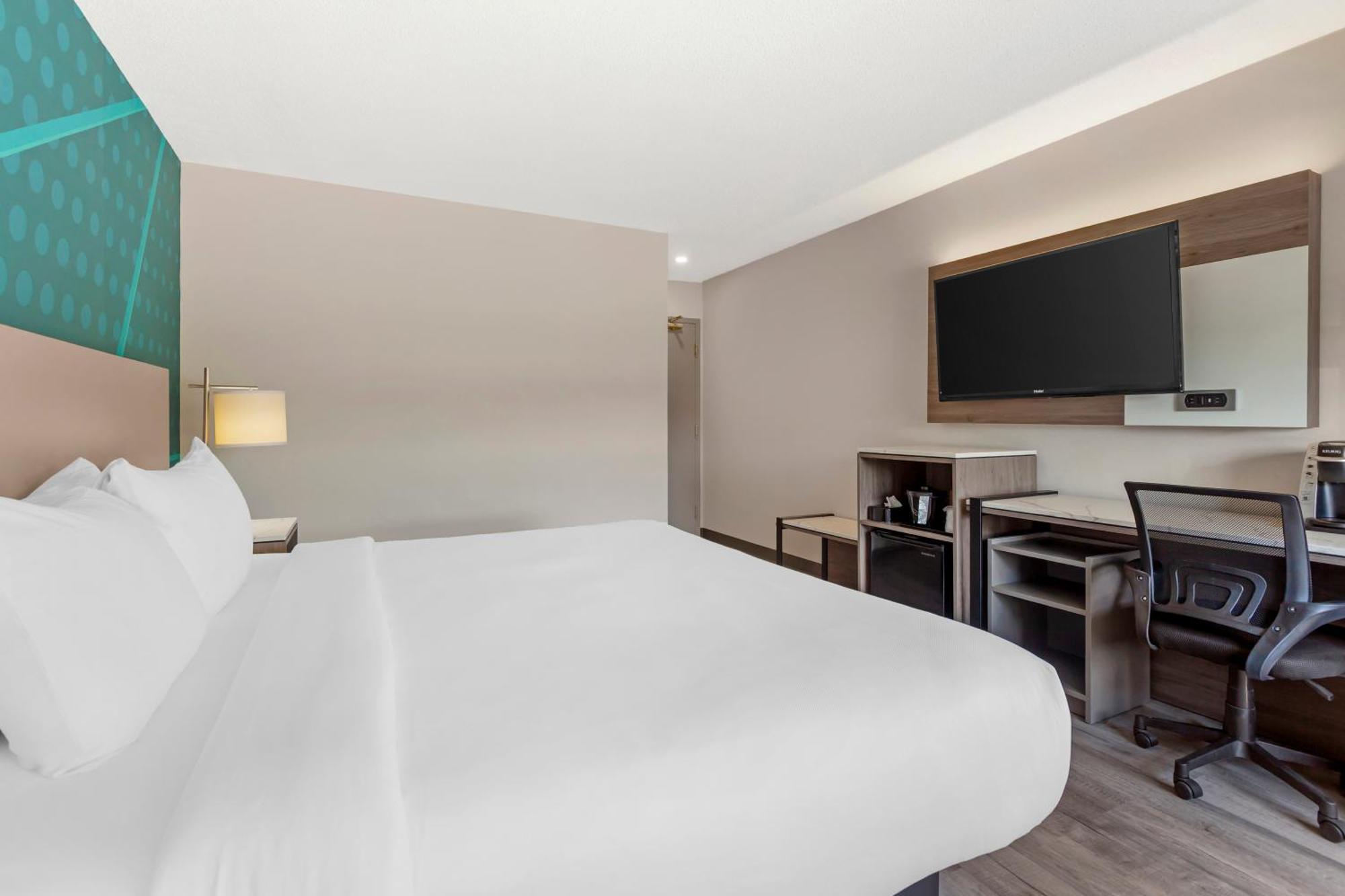 King Room - Non-Smoking
