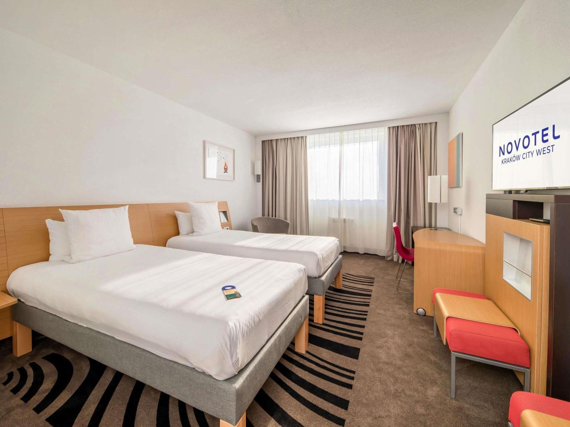 Superior Room with two single beds