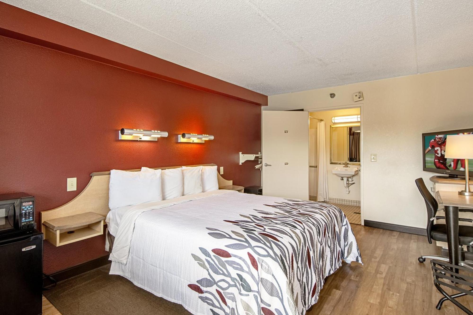Superior King Room Disability Access Non-Smoking