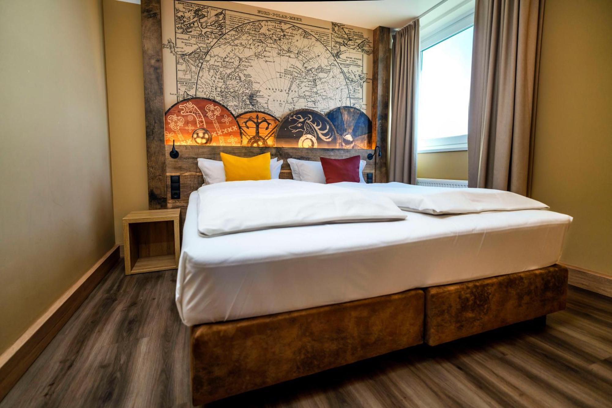 Family Suite Landside