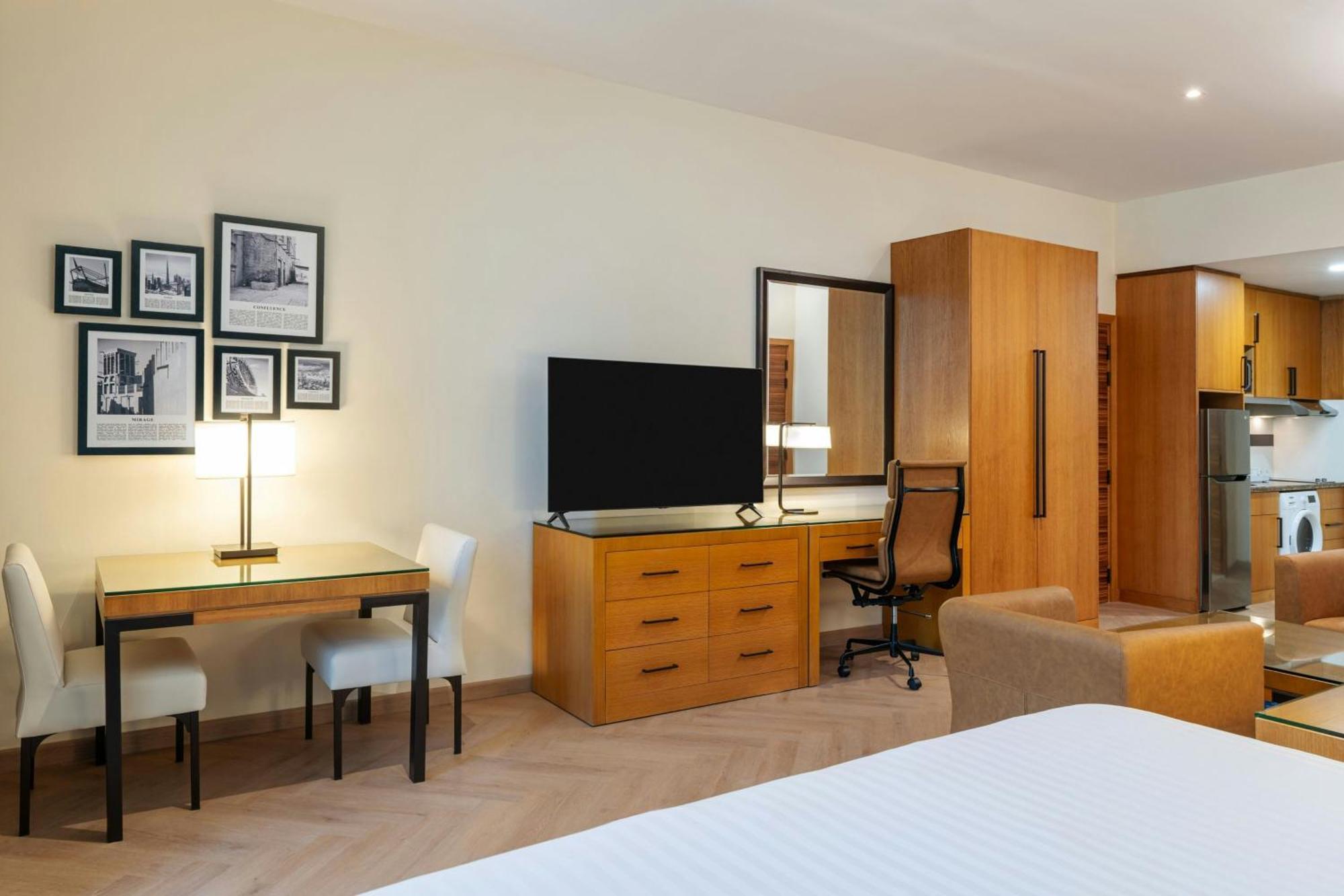 Estudio Deluxe con cama grande
