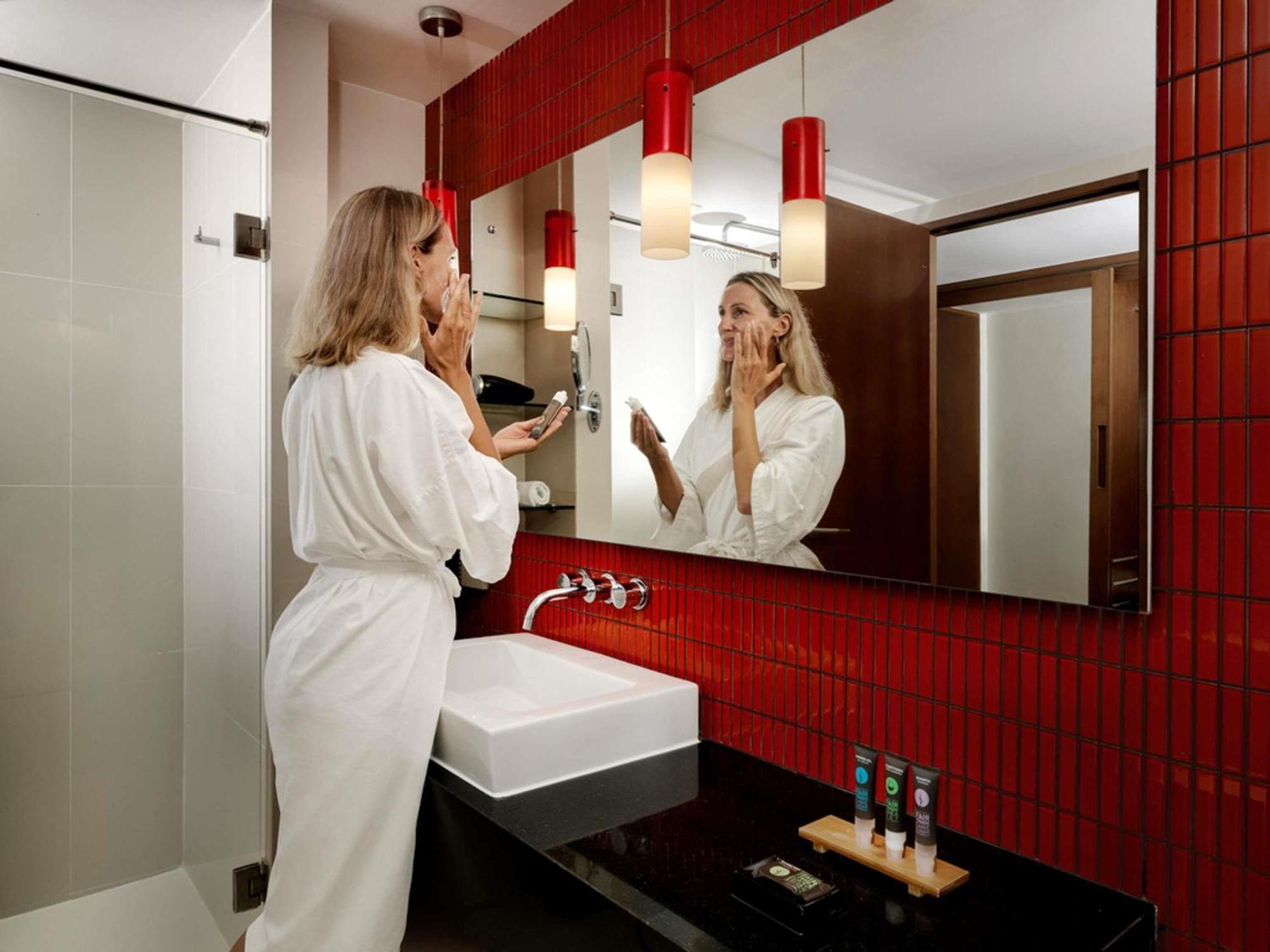 Family Room with Balcony and Garden View