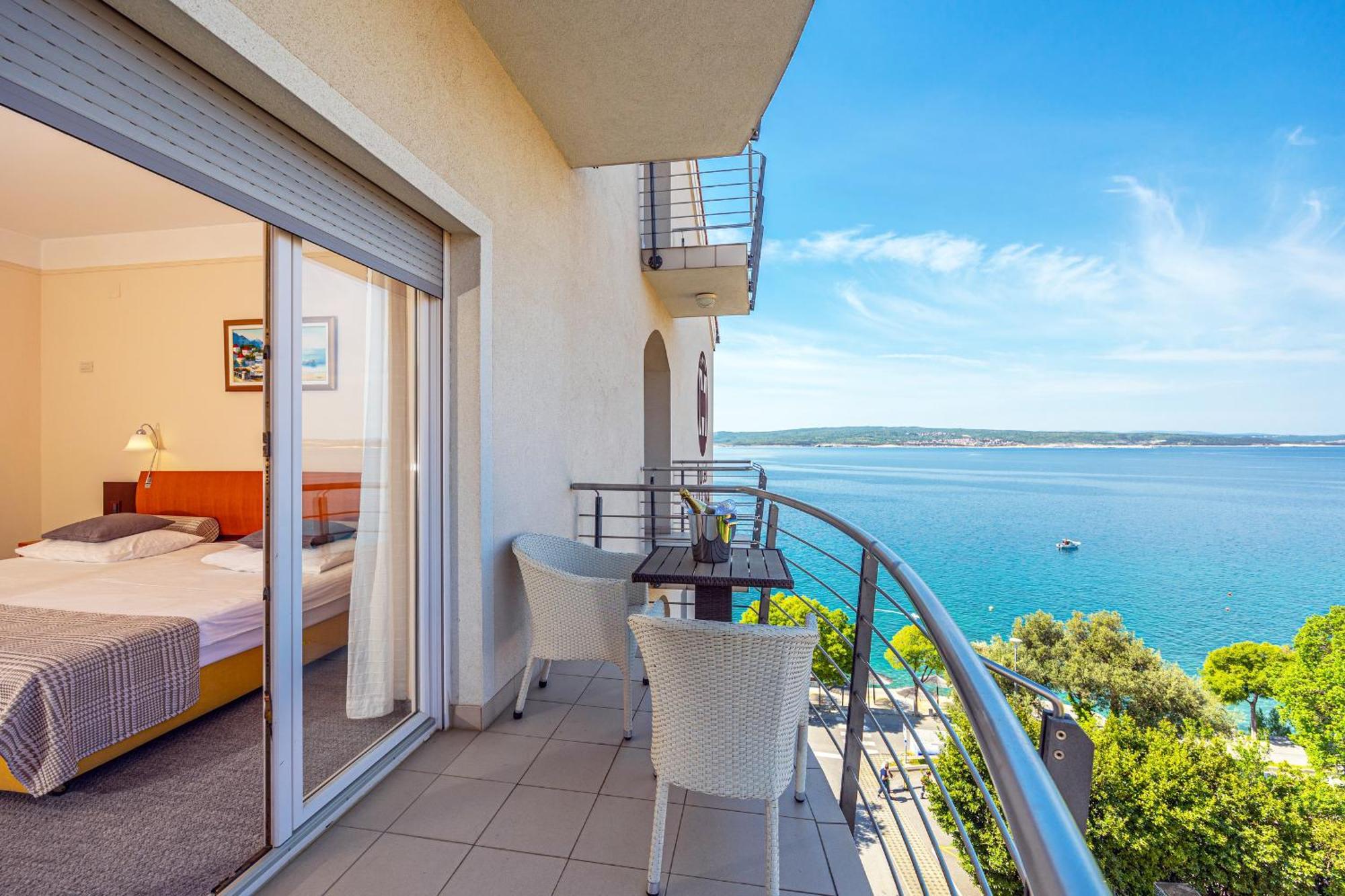 Double or Twin Room Balcony Side Sea View