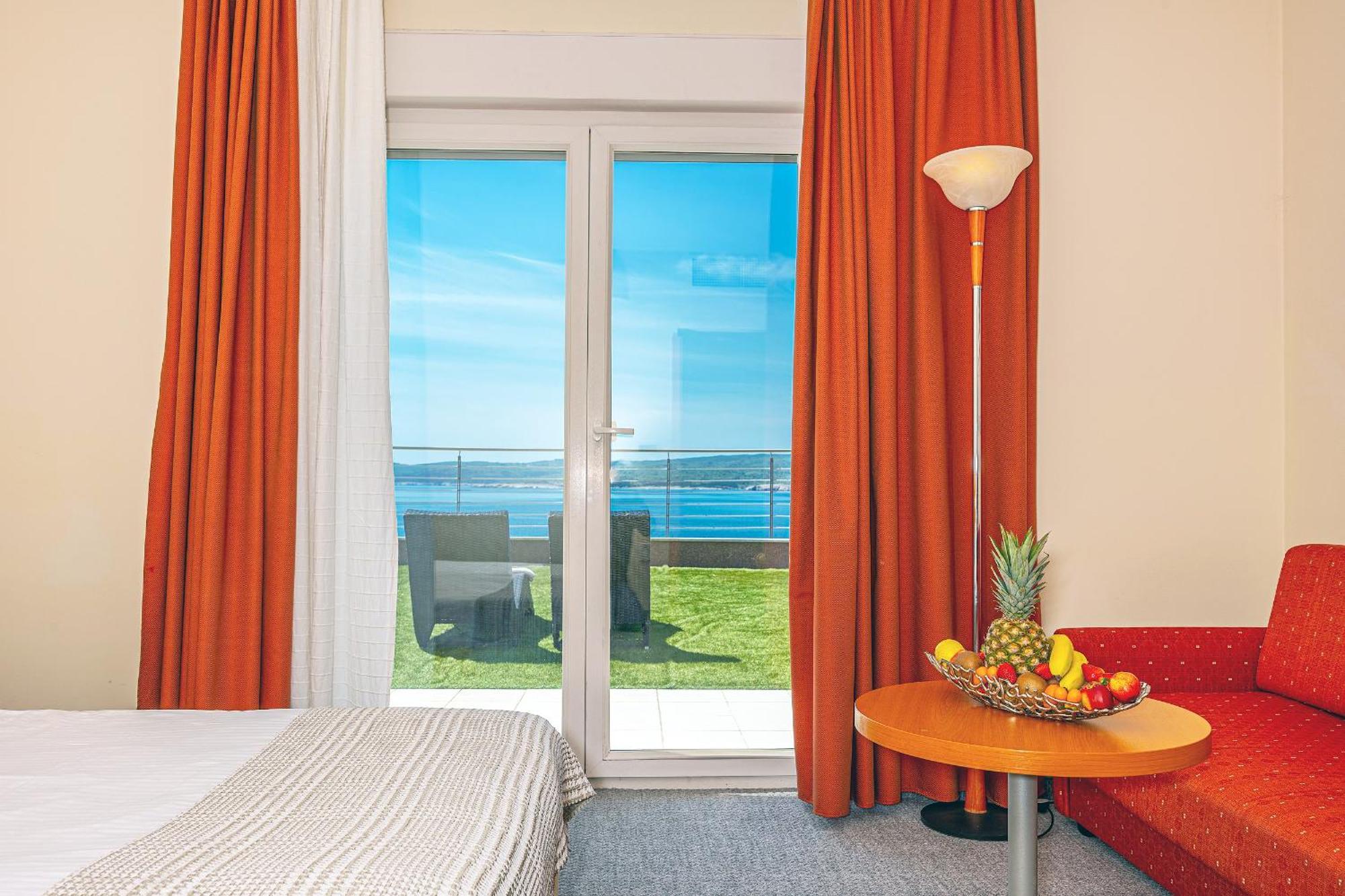 Twin Room Balcony Sea View