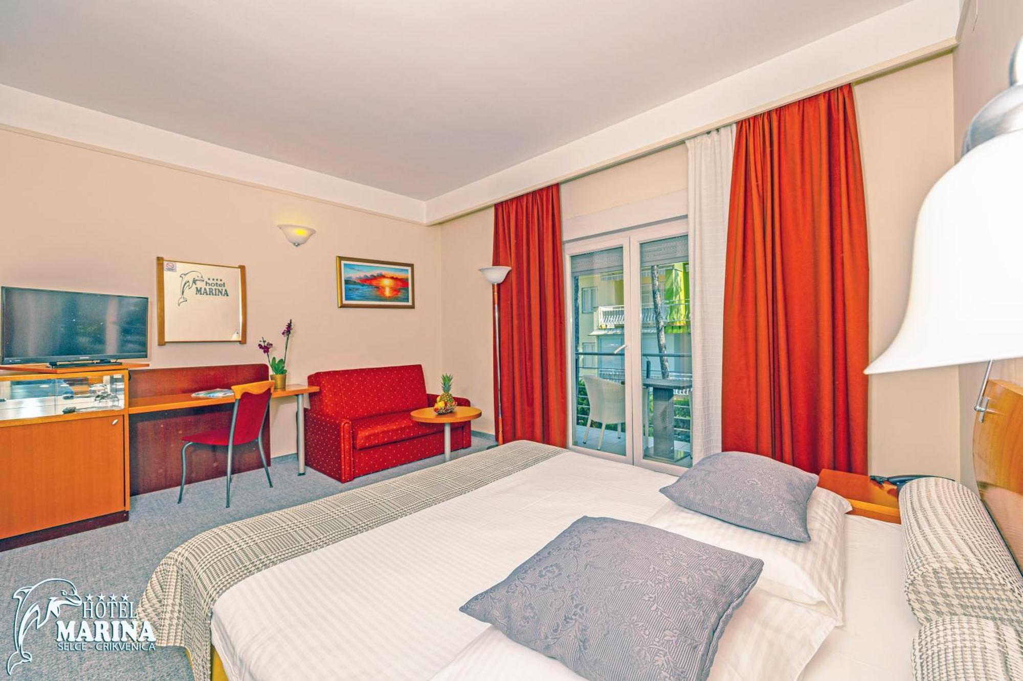 Double Room Balcony Park View