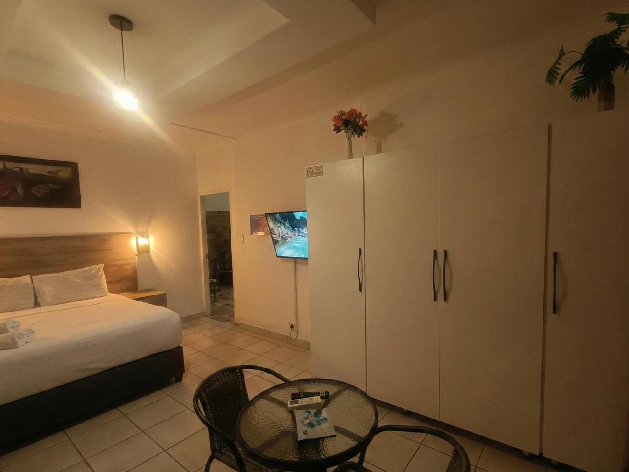 Deluxe Double Room Balcony Sea View,1743500060:JPEG