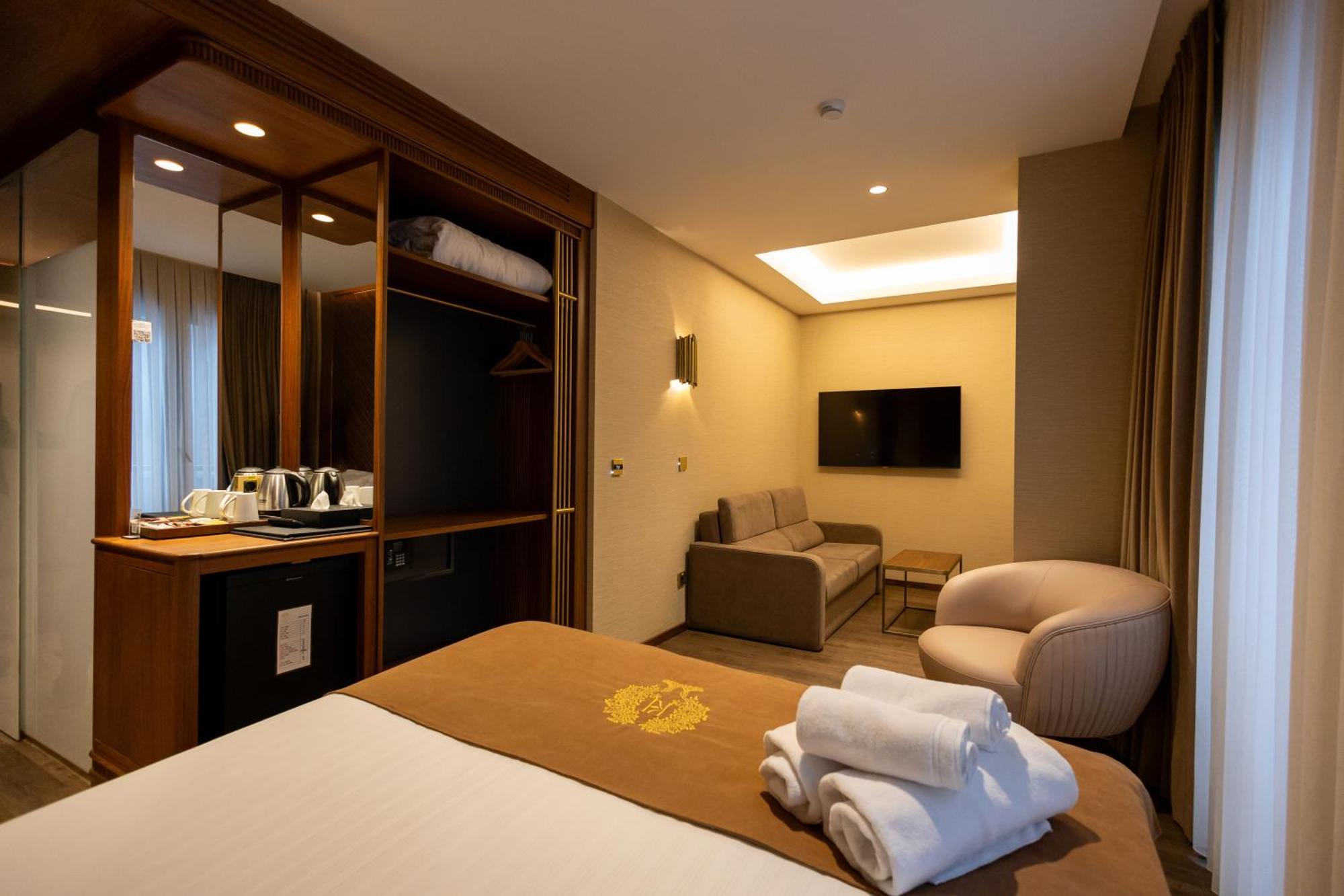 Luxury Quadruple Room