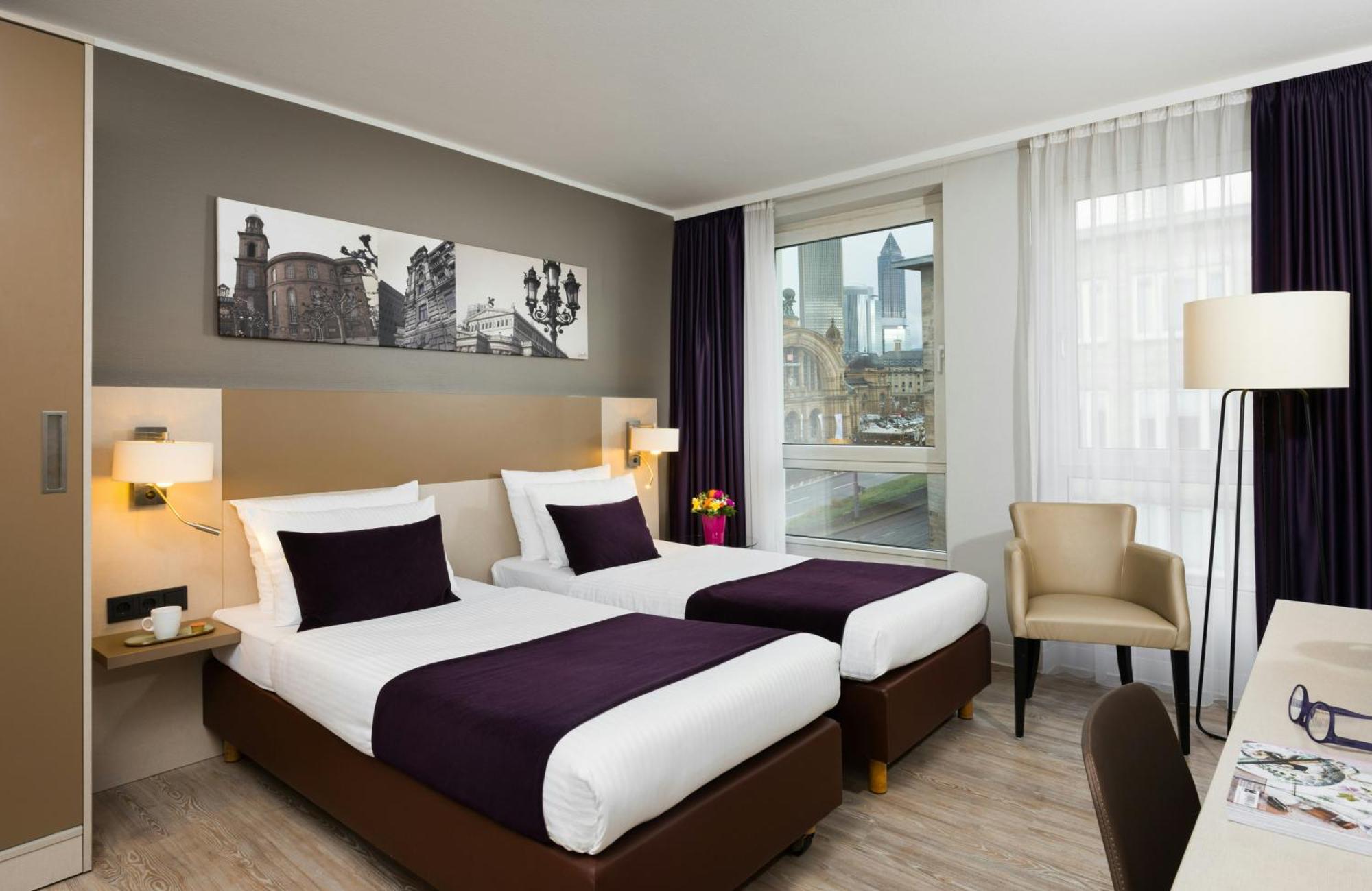 Quarto Comfort com Cama de Casal ou 2 de Solteiro