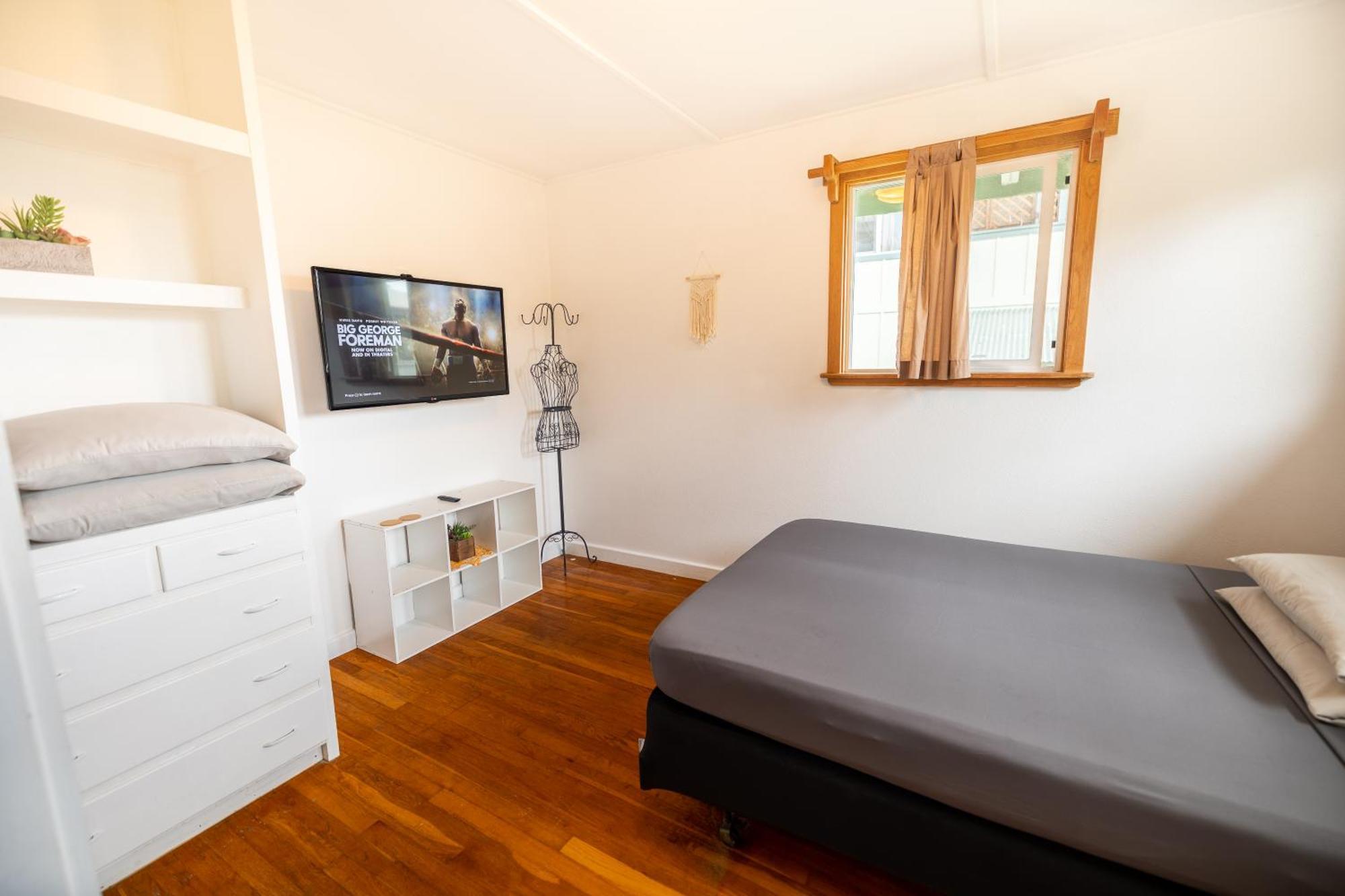 Double Room Private External Bathroom