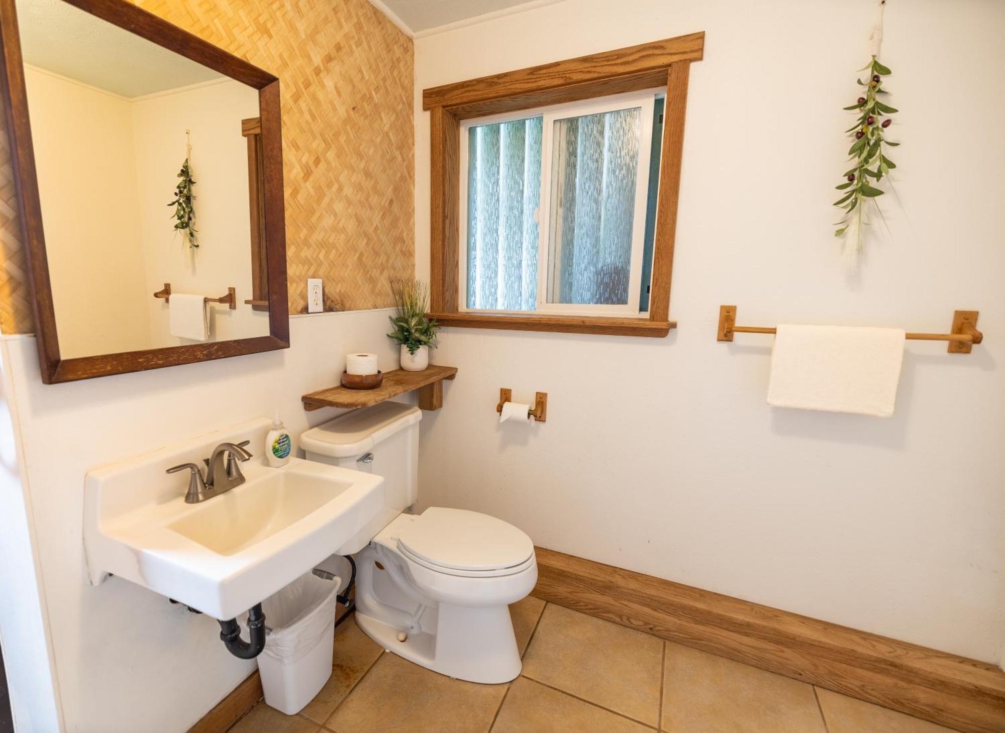 Double Room Private External Bathroom