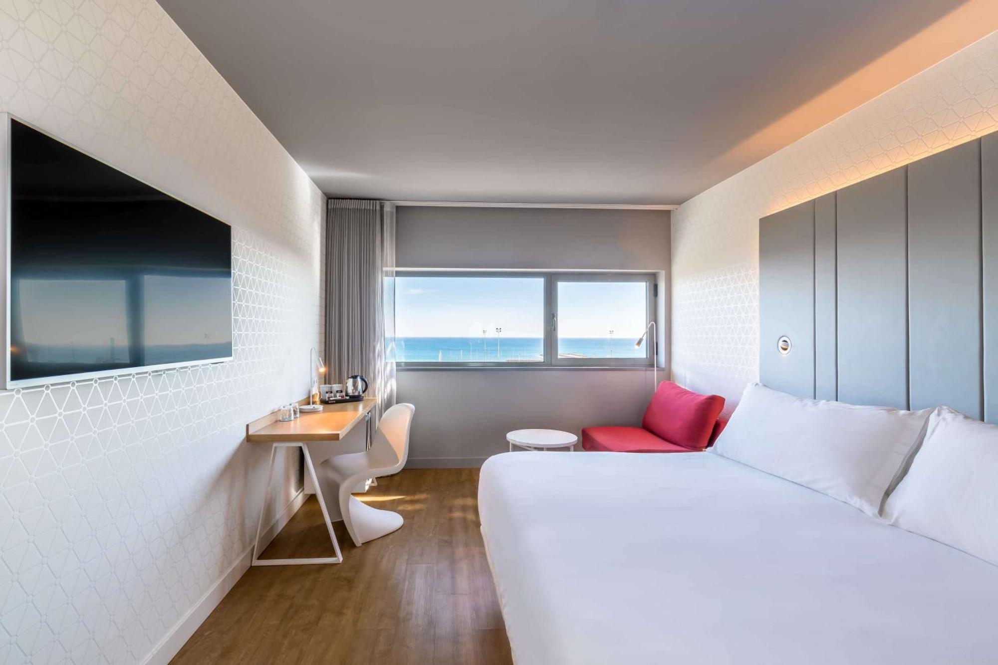 Superior Double or Twin Room Sea View