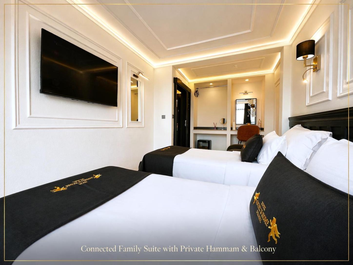 Connected Family Suite private Hammam Balcony