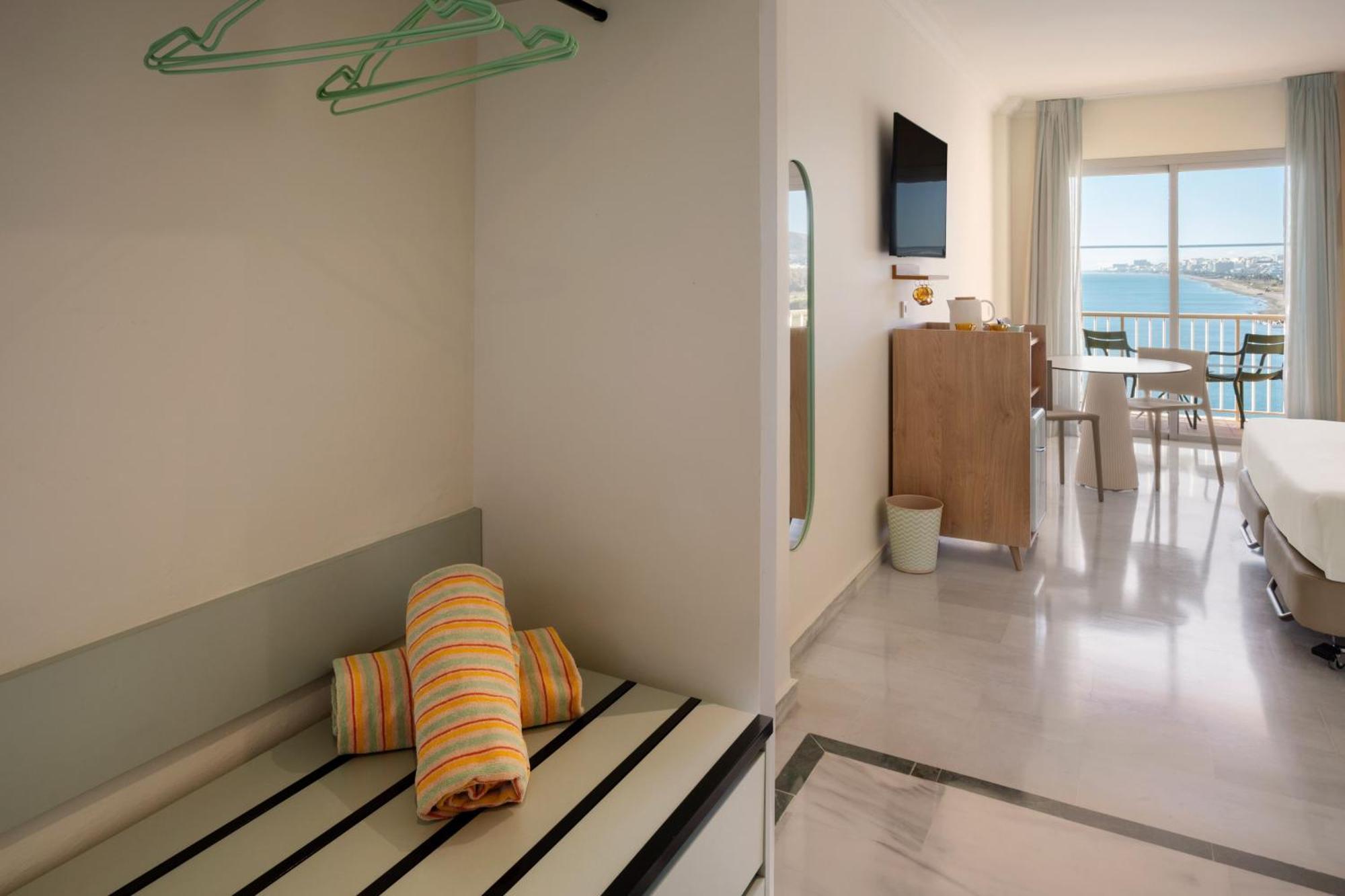 Sol Room Front Sea View
