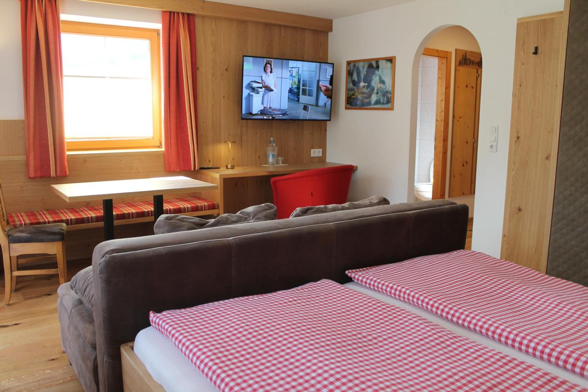 Deluxe Tweepersoonskamer met Balkon