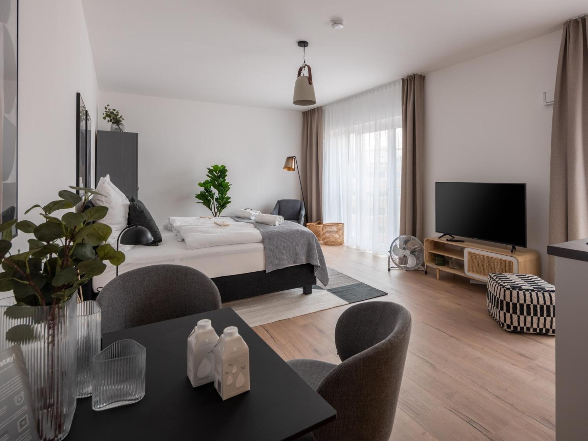 Suite XL