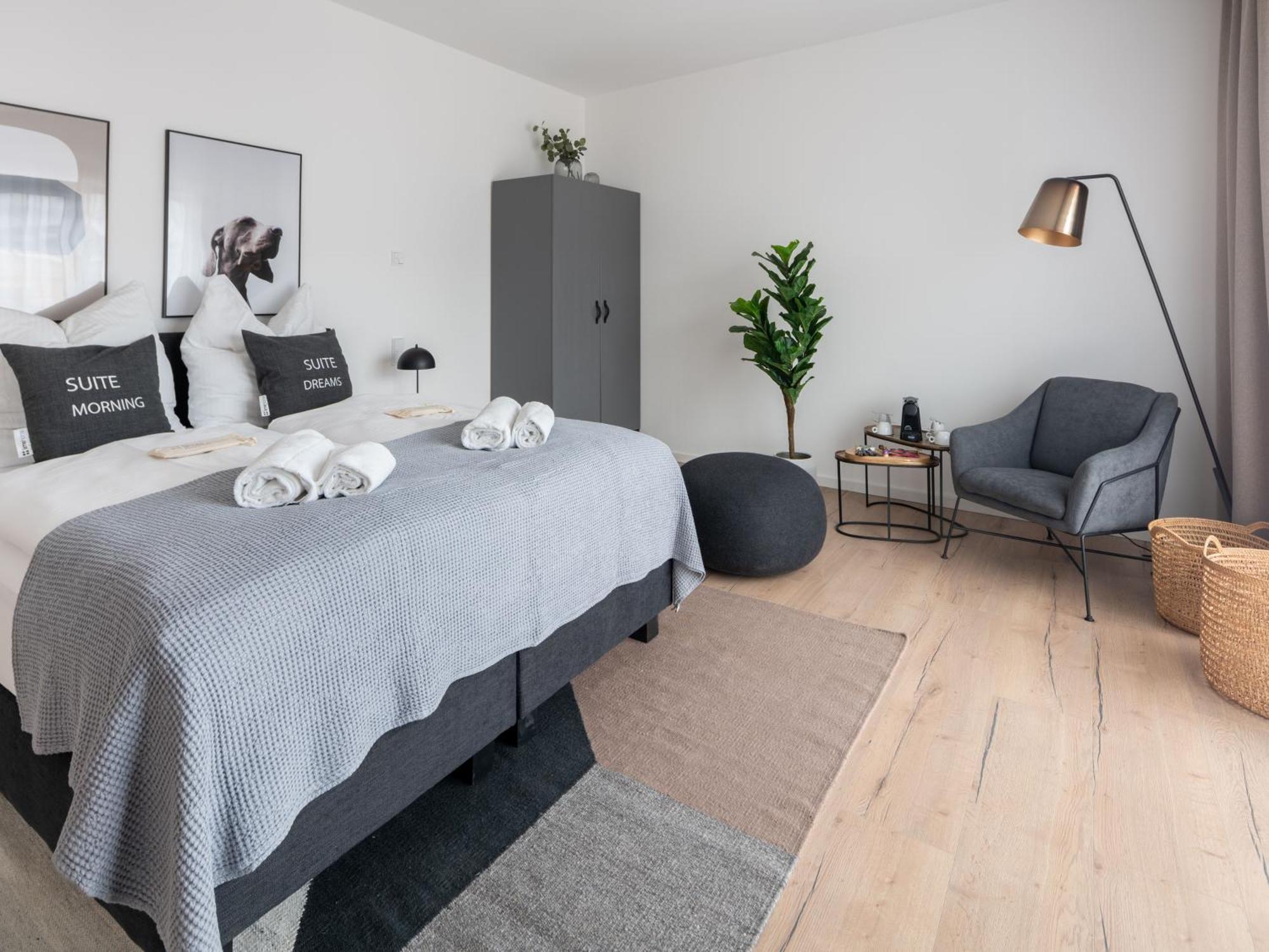Suite XL