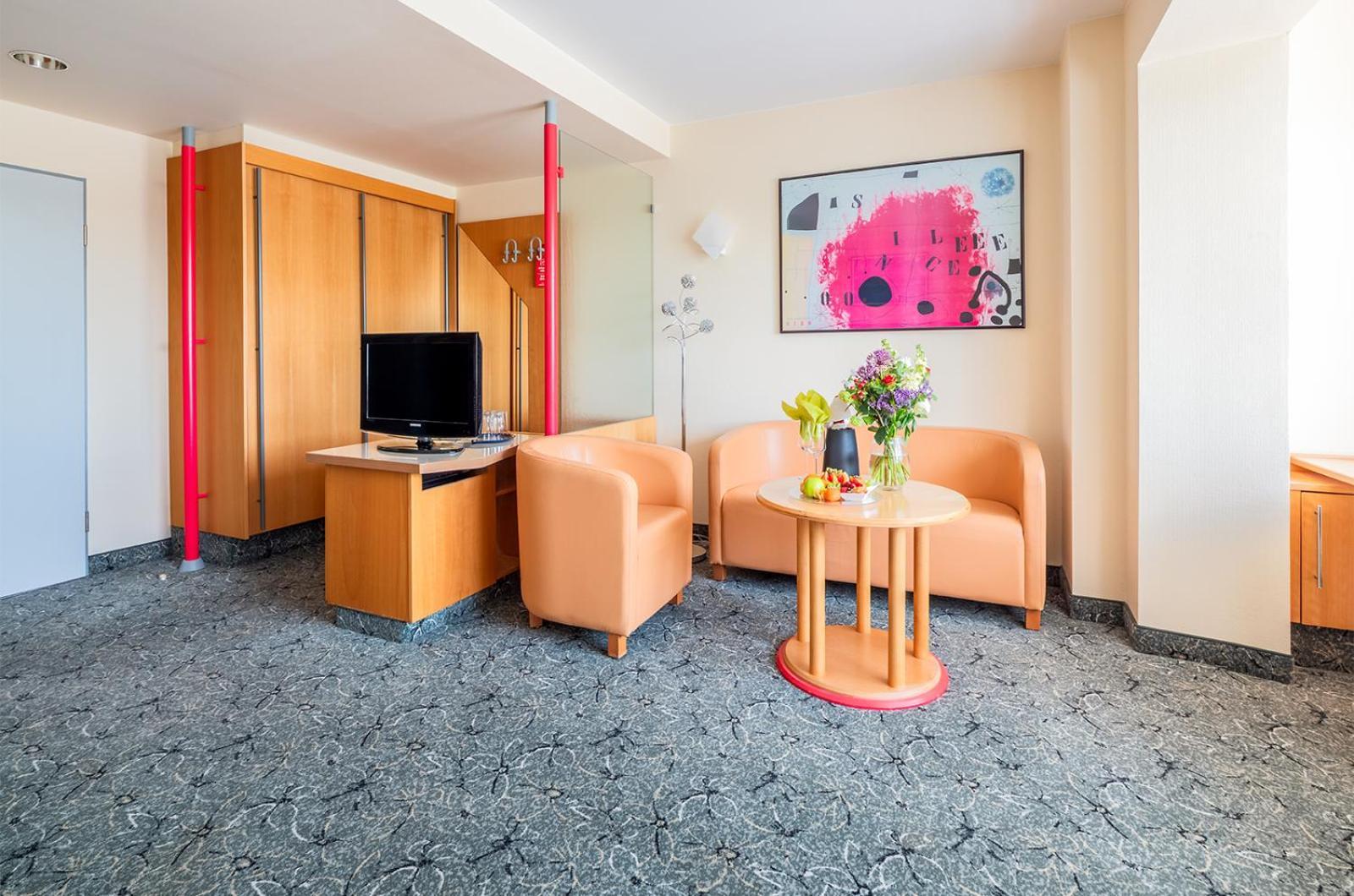 Deluxe Double or Twin Room