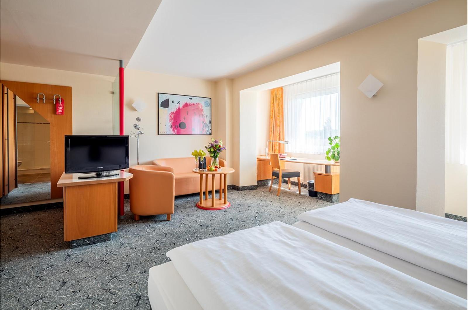 Deluxe Double or Twin Room
