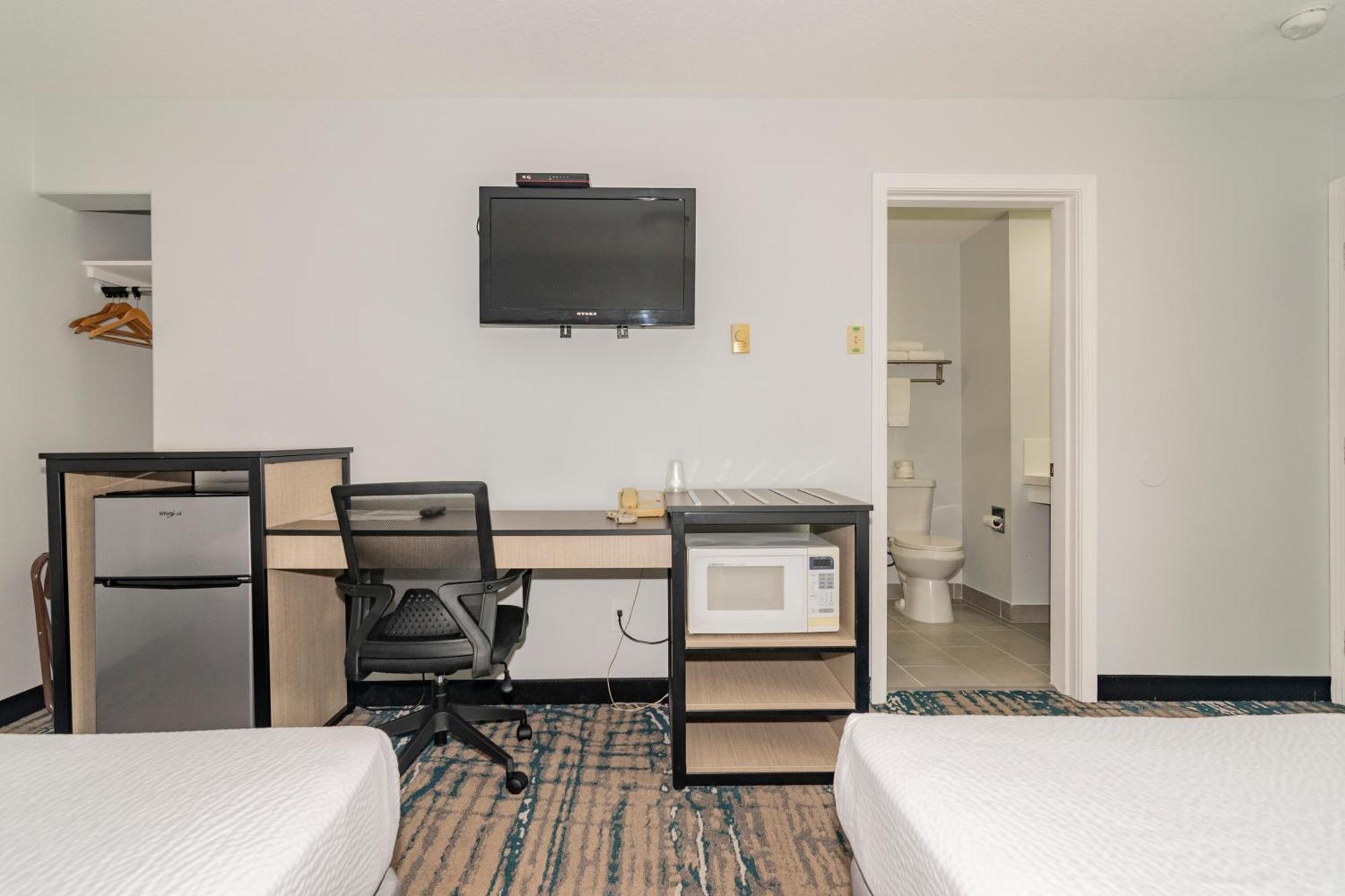 Standard Room Two Queen Beds