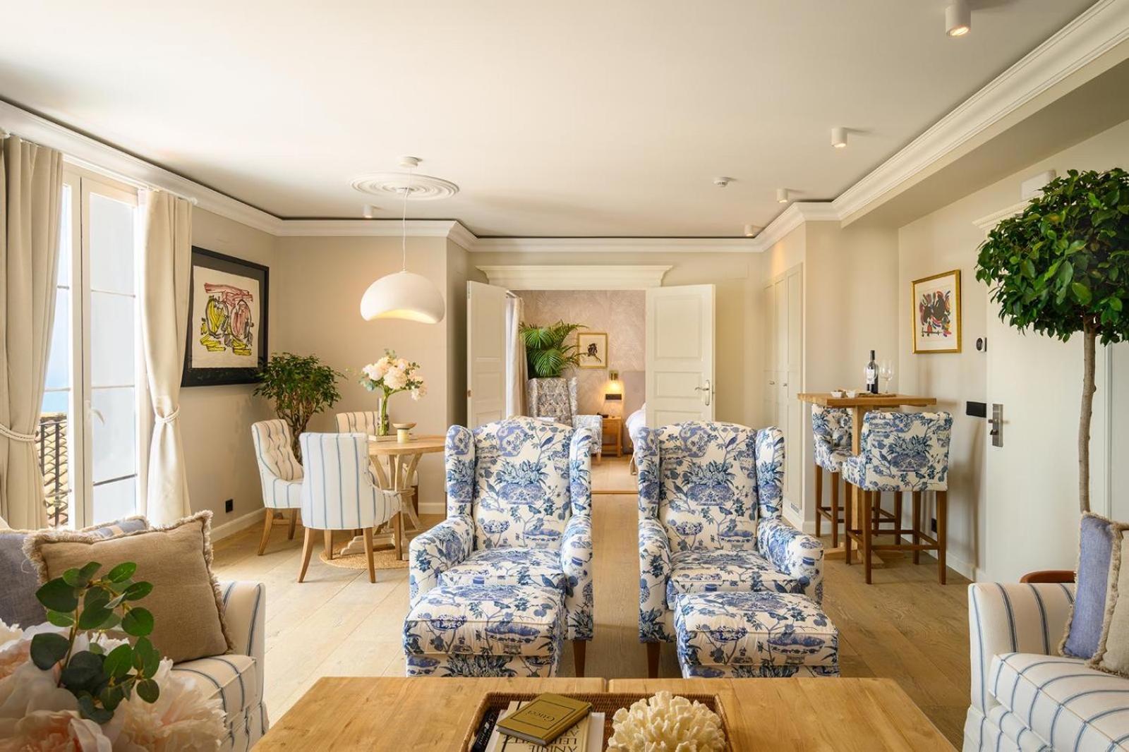Junior Suite Balcony