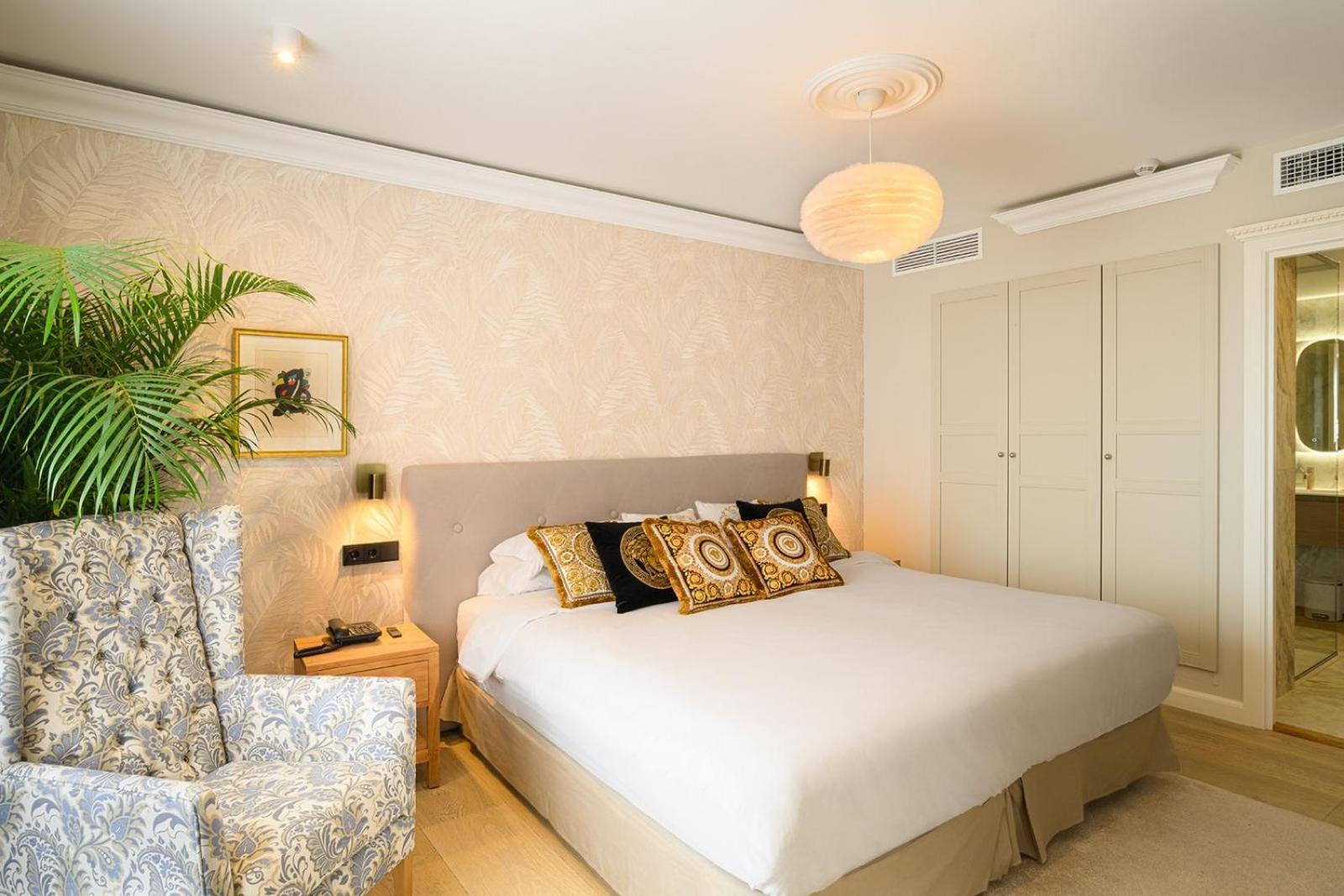 Junior Suite Balcony