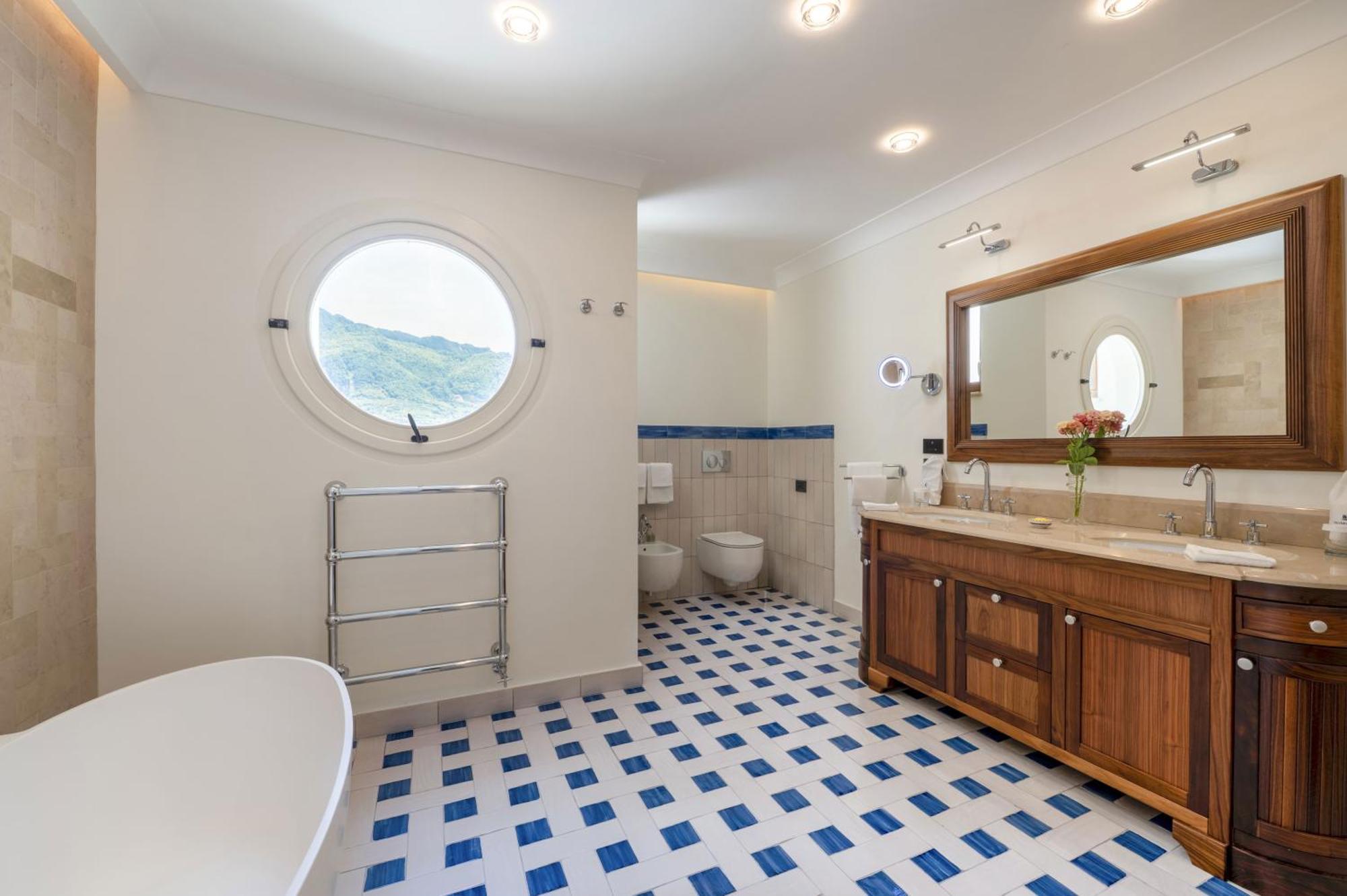 Superior Suite Sea View