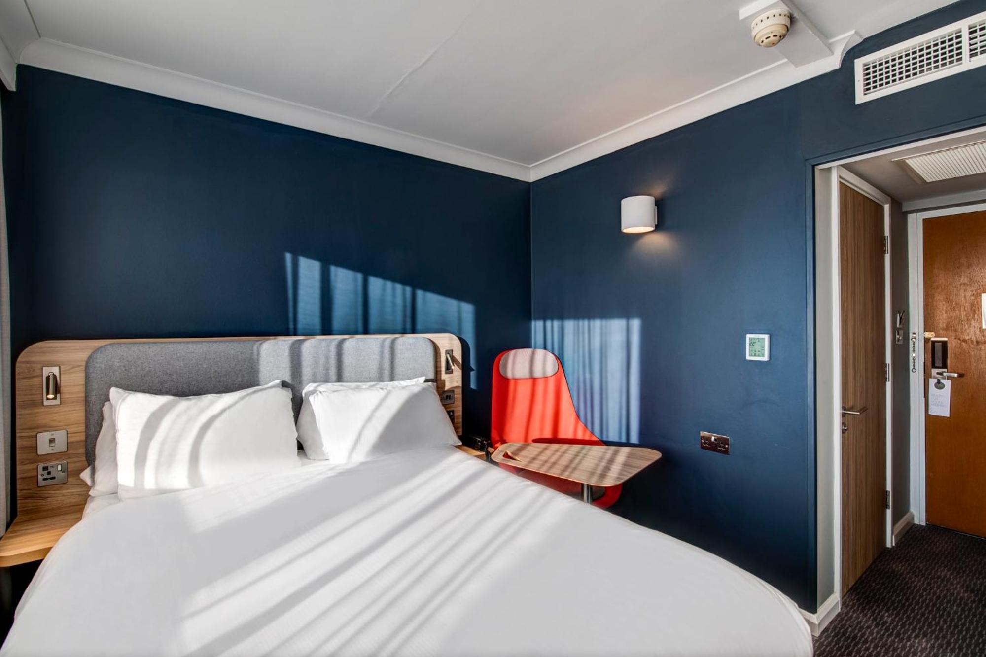 Standard Double Room Hot